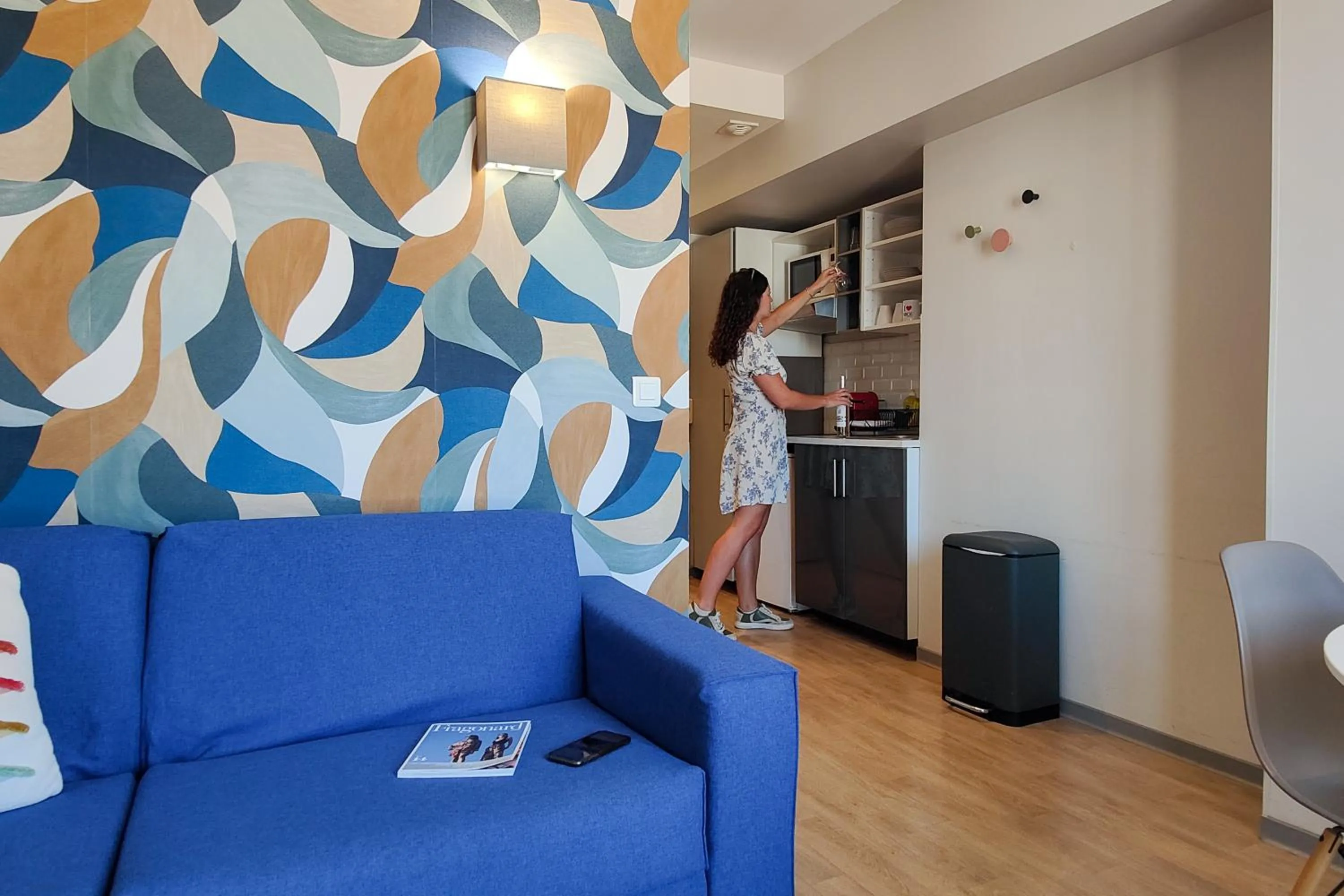 Kitchen or kitchenette in Aparthotel AMMI Nice Massena - ex Ajoupa