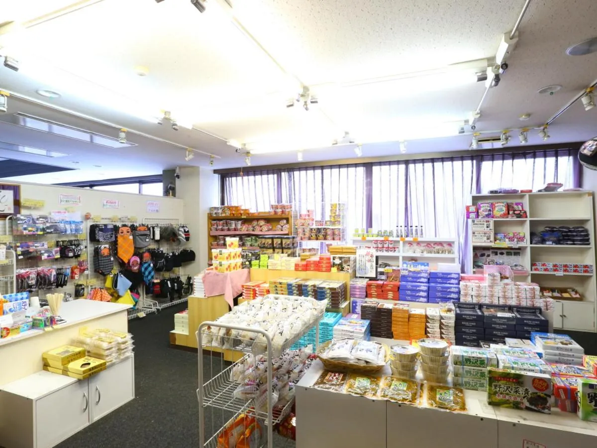 On-site shops in Hotel Silk Inn Madarao