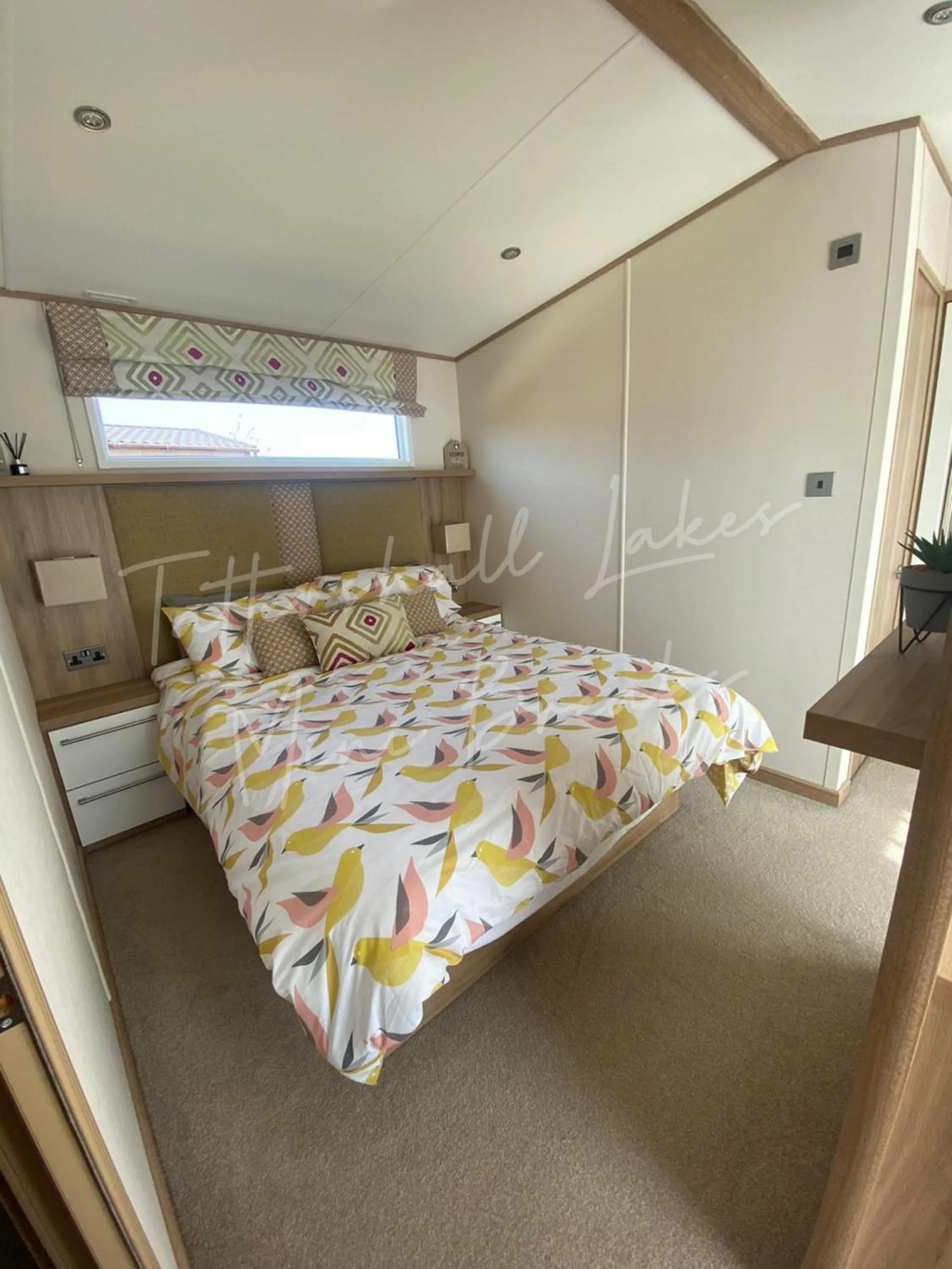 Bed in Tattershall Lakes Mini Breaks - Osprey Rise