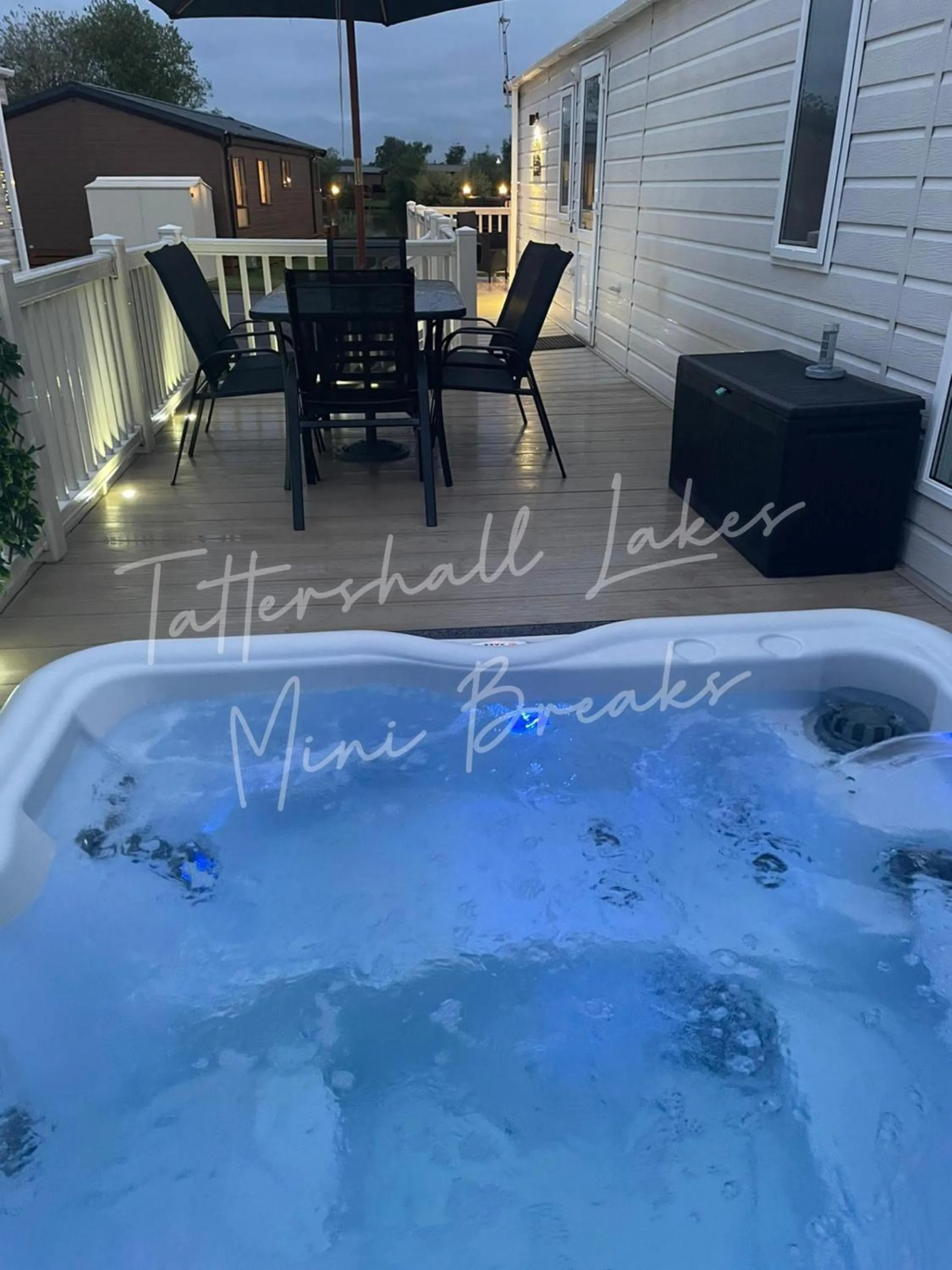 Patio in Tattershall Lakes Mini Breaks - Osprey Rise