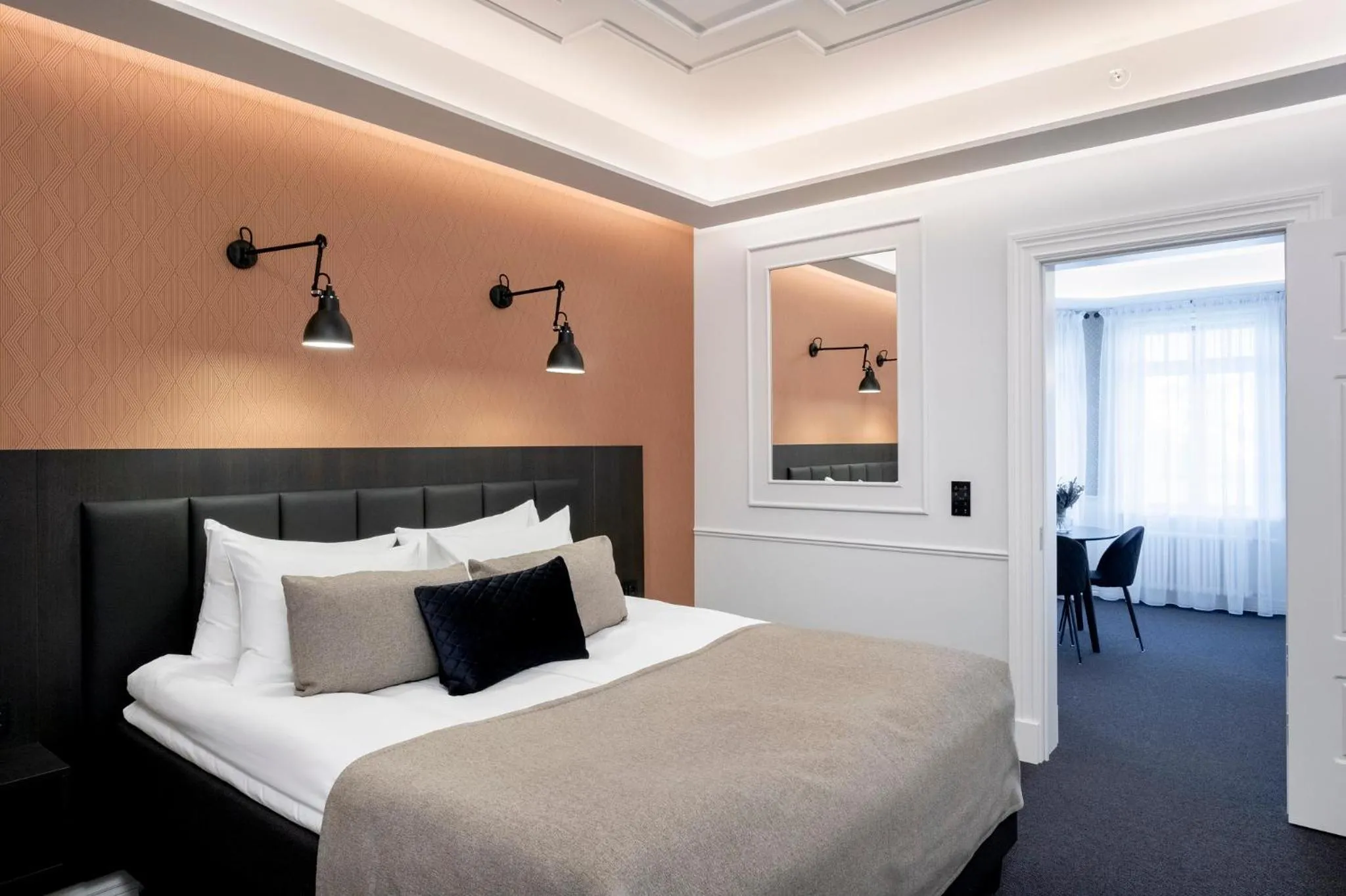 Bed in Hotel Reykjavík Saga