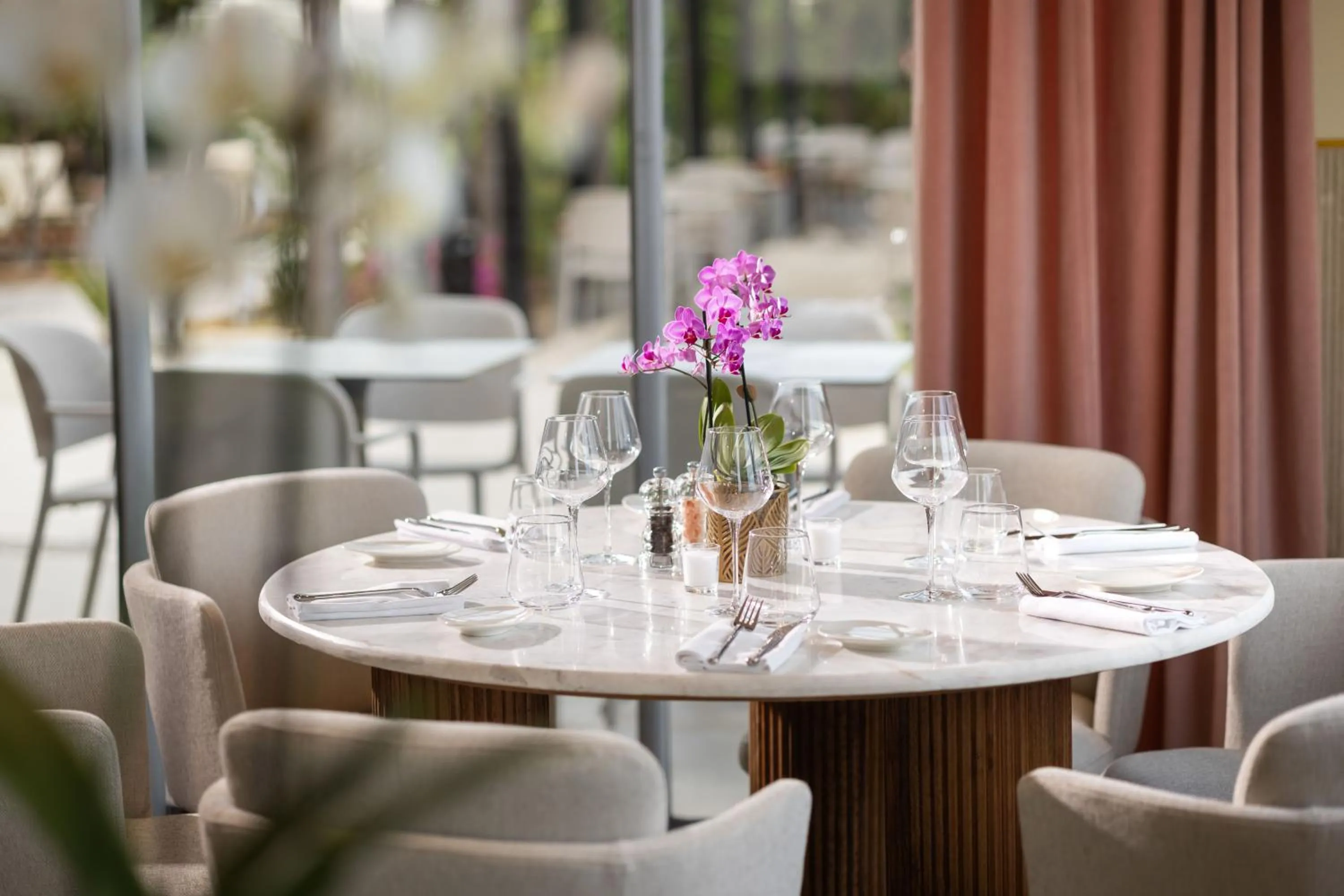 Restaurant/places to eat in Hotel Royalmar - Nouveau propriétaire