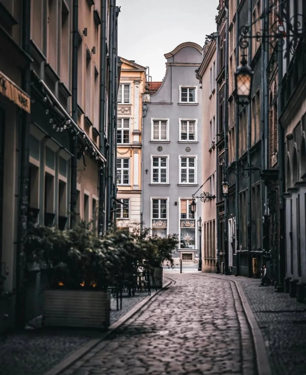 Property building in Baltic Gdańsk OLD TOWN by St Mary s Church