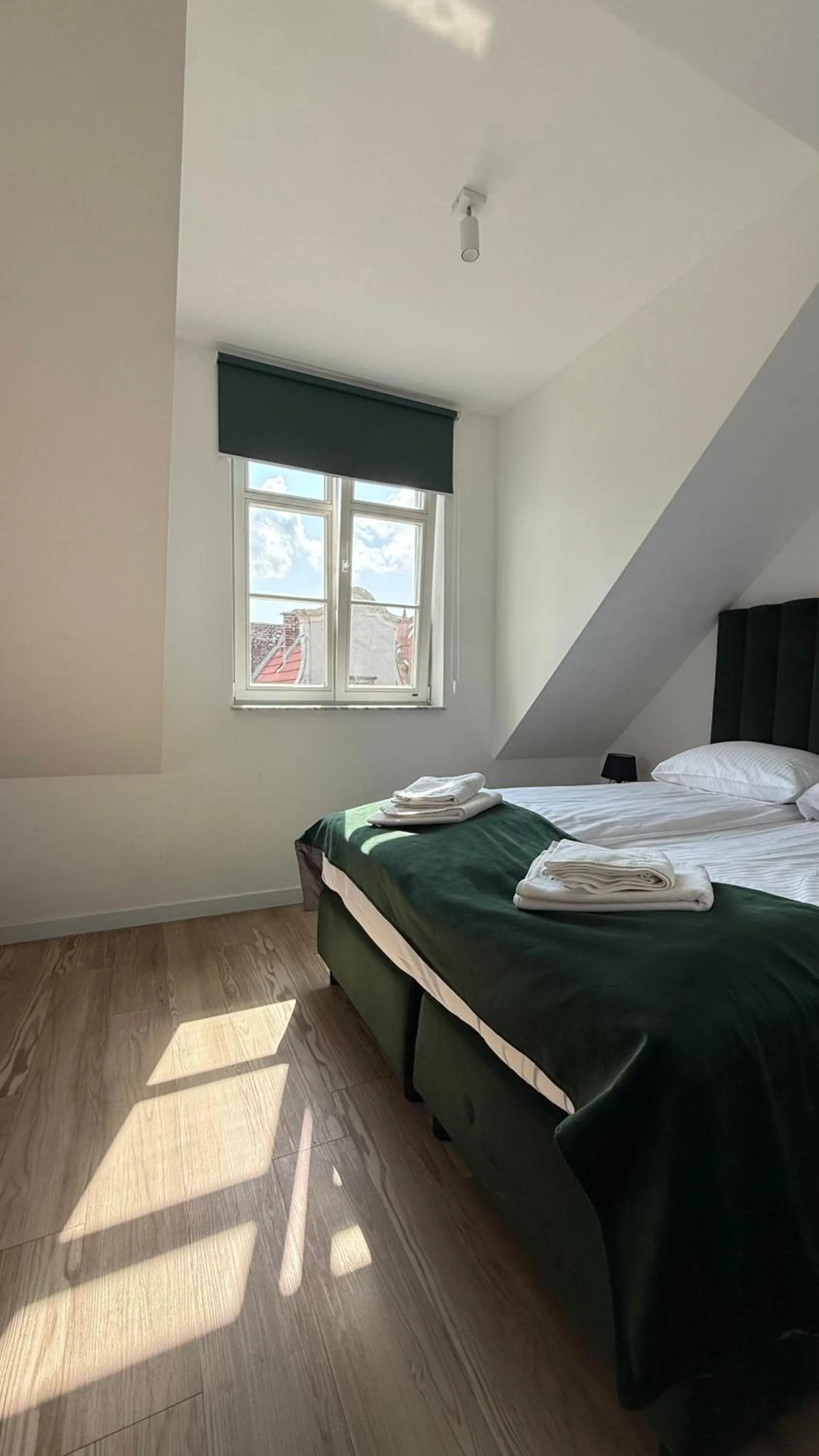 Bed in Baltic Gdańsk OLD TOWN by St Mary s Church