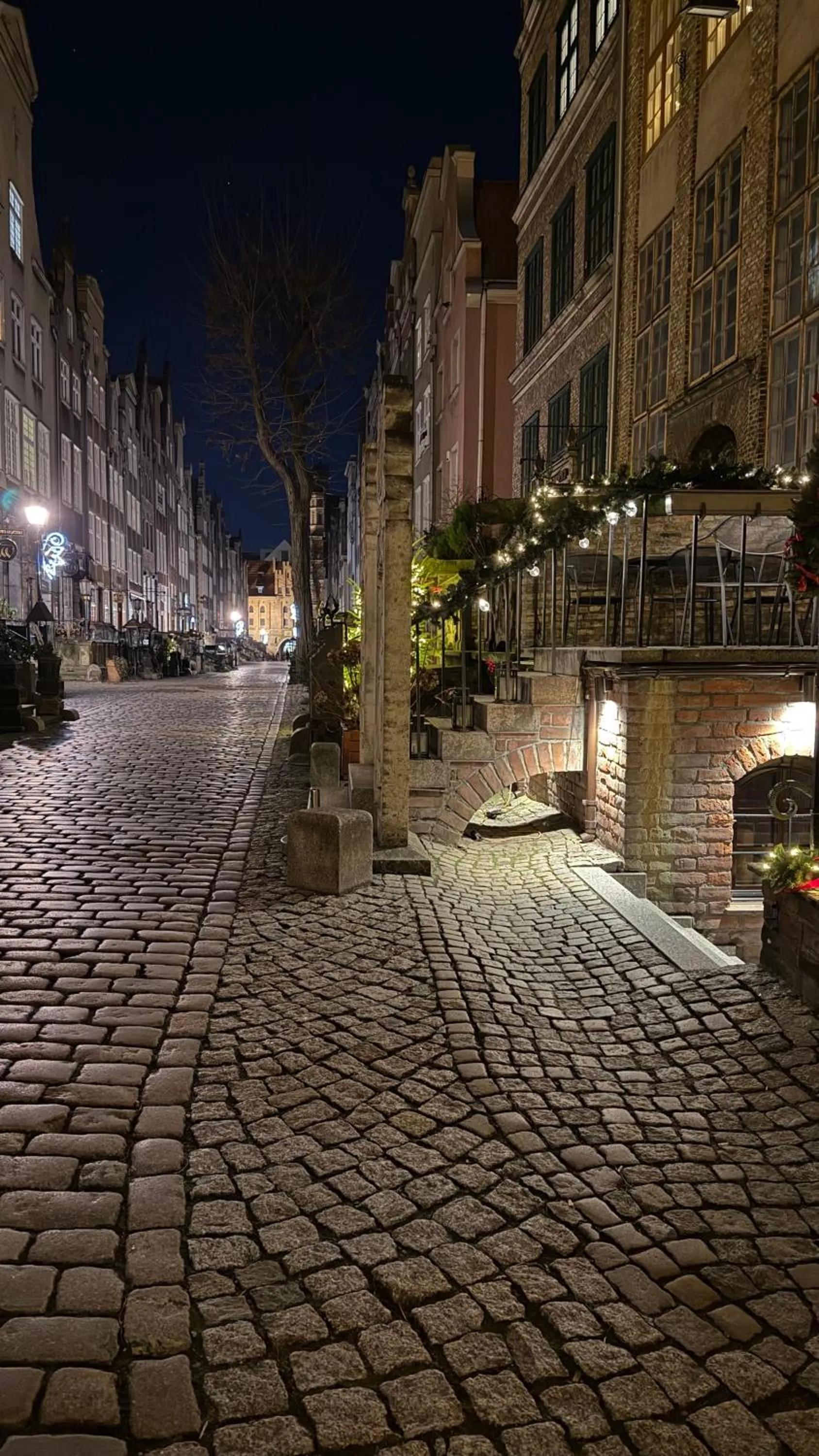 Property building in Baltic Gdańsk OLD TOWN by St Mary s Church