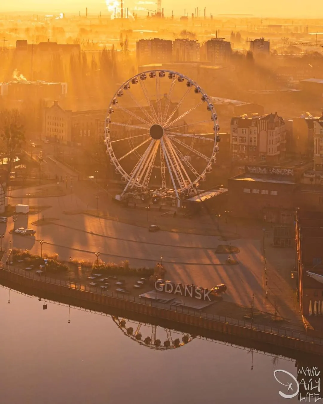 Day in Baltic Gdańsk OLD TOWN by St Mary s Church