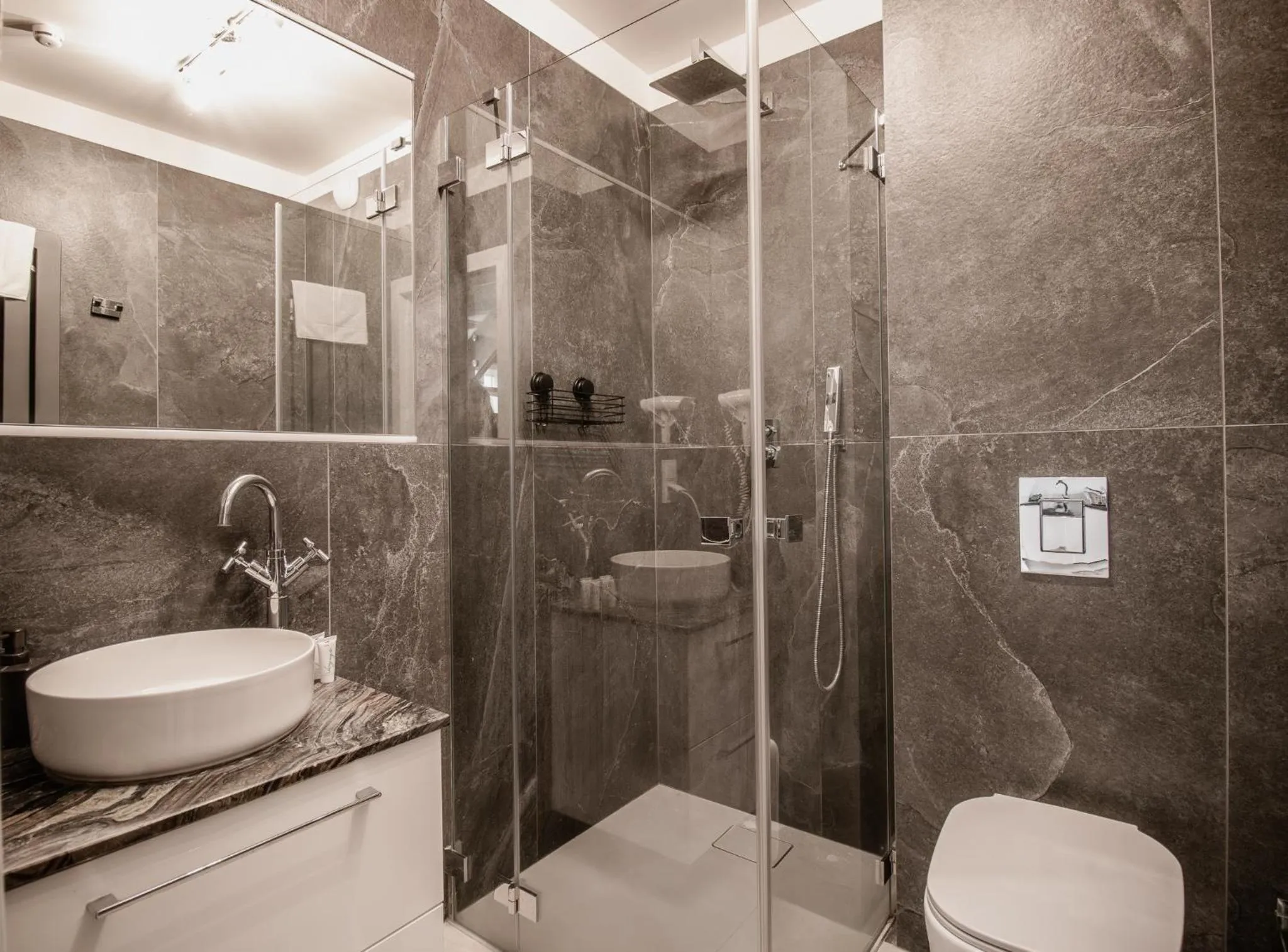 Shower in Baltic Gdańsk OLD TOWN by St Mary s Church