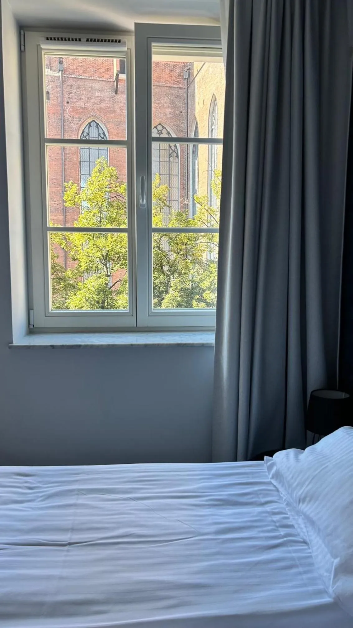 Bed in Baltic Gdańsk OLD TOWN by St Mary s Church