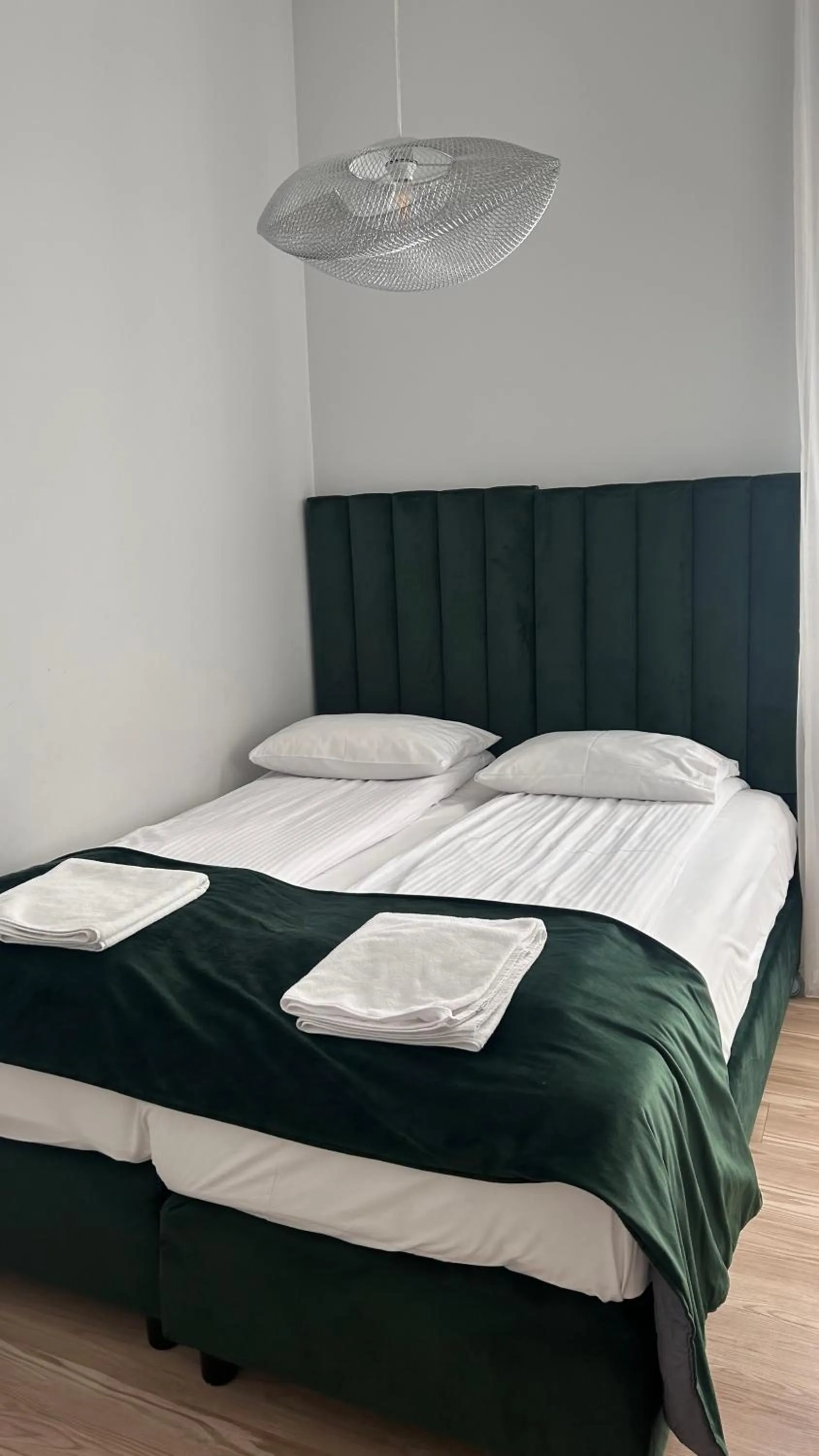 Bed in Baltic Gdańsk OLD TOWN by St Mary s Church