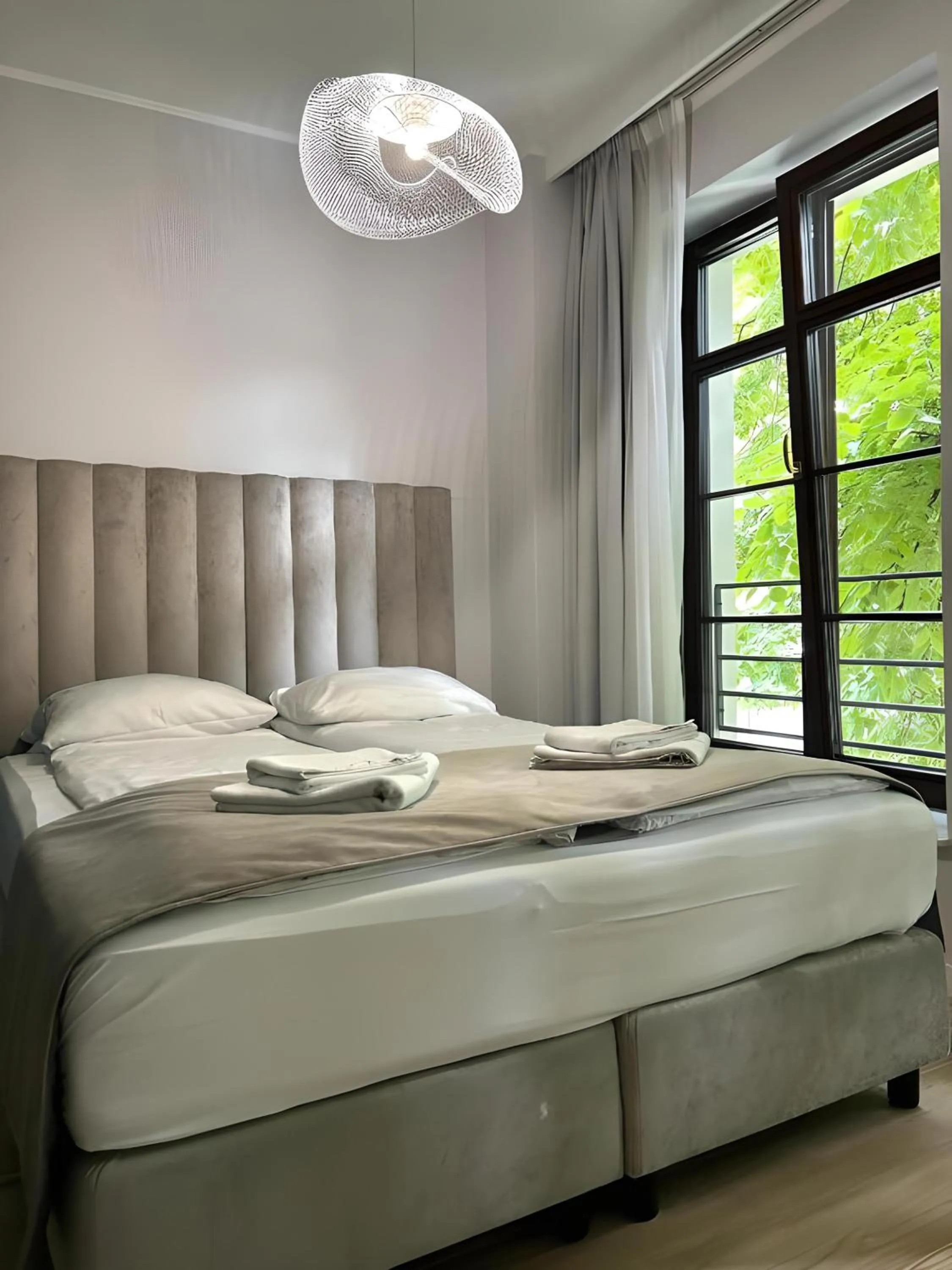 Darts, Bed in Baltic Gdańsk OLD TOWN by St Mary s Church