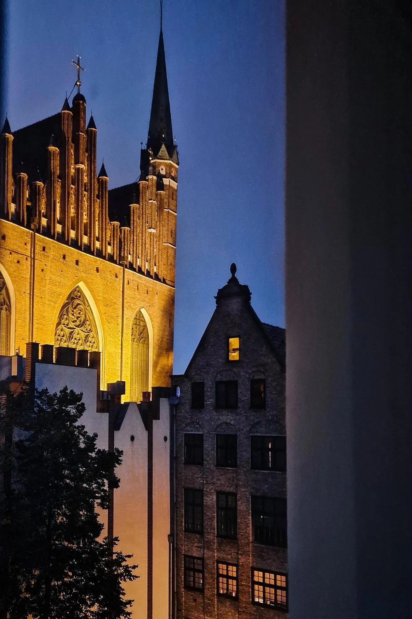 Night in Baltic Gdańsk OLD TOWN by St Mary s Church