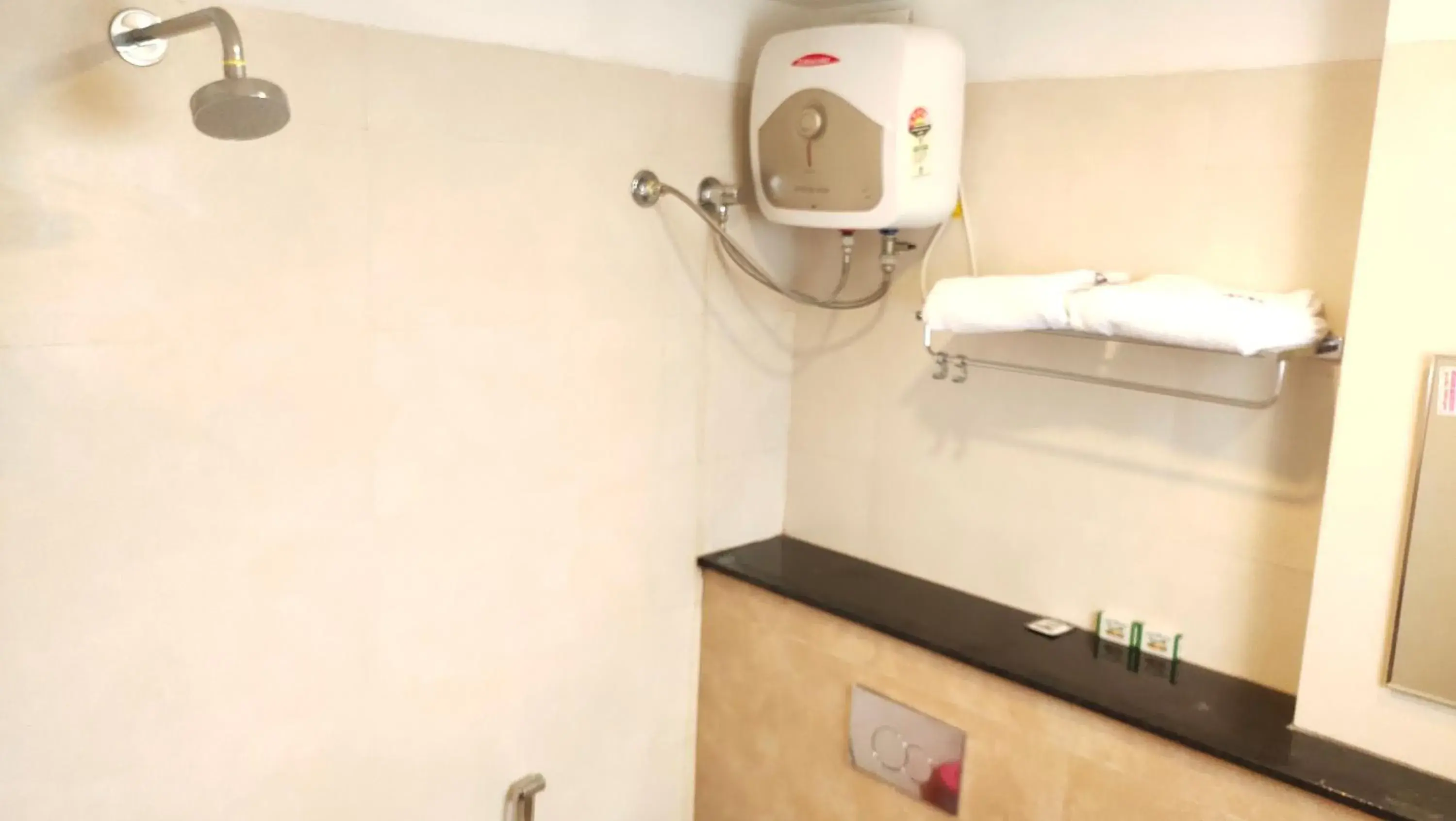 Superior Twin Room in Hotel Rhythm Grand Suite Superior Twin Room in Hotel Rhythm Grand Suite