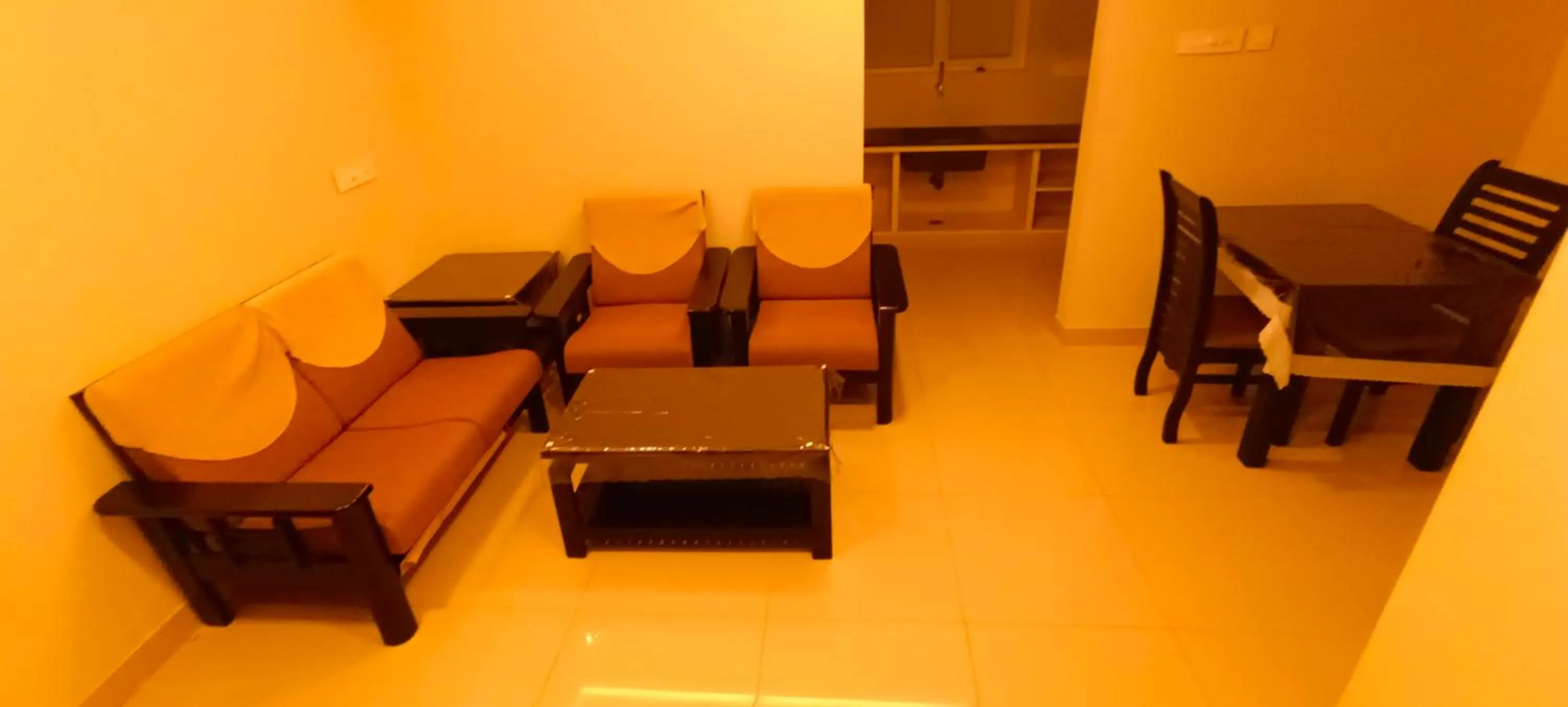 Living room in Hotel Rhythm Grand Suite