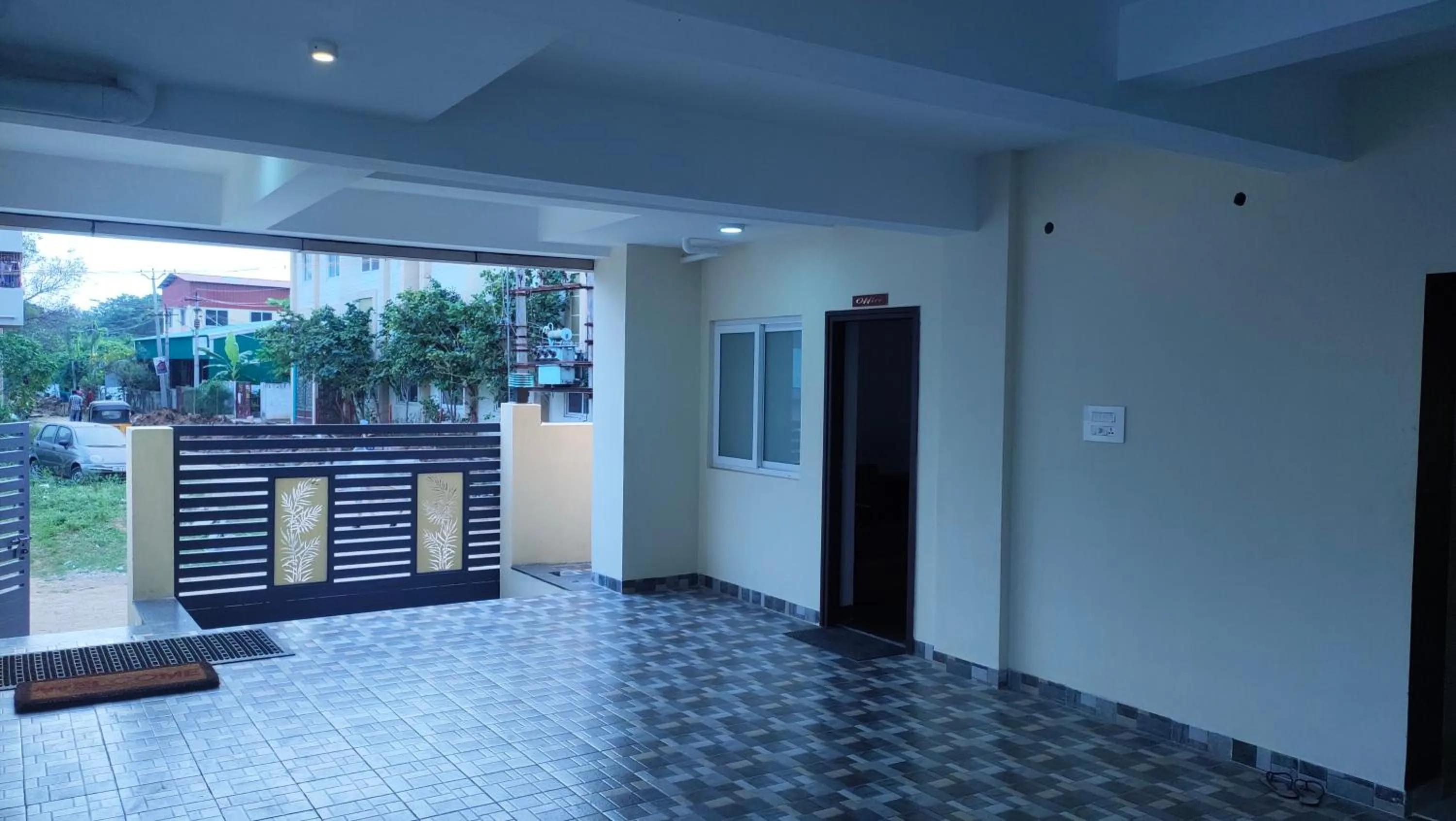 Facade/entrance in Hotel Rhythm Grand Suite