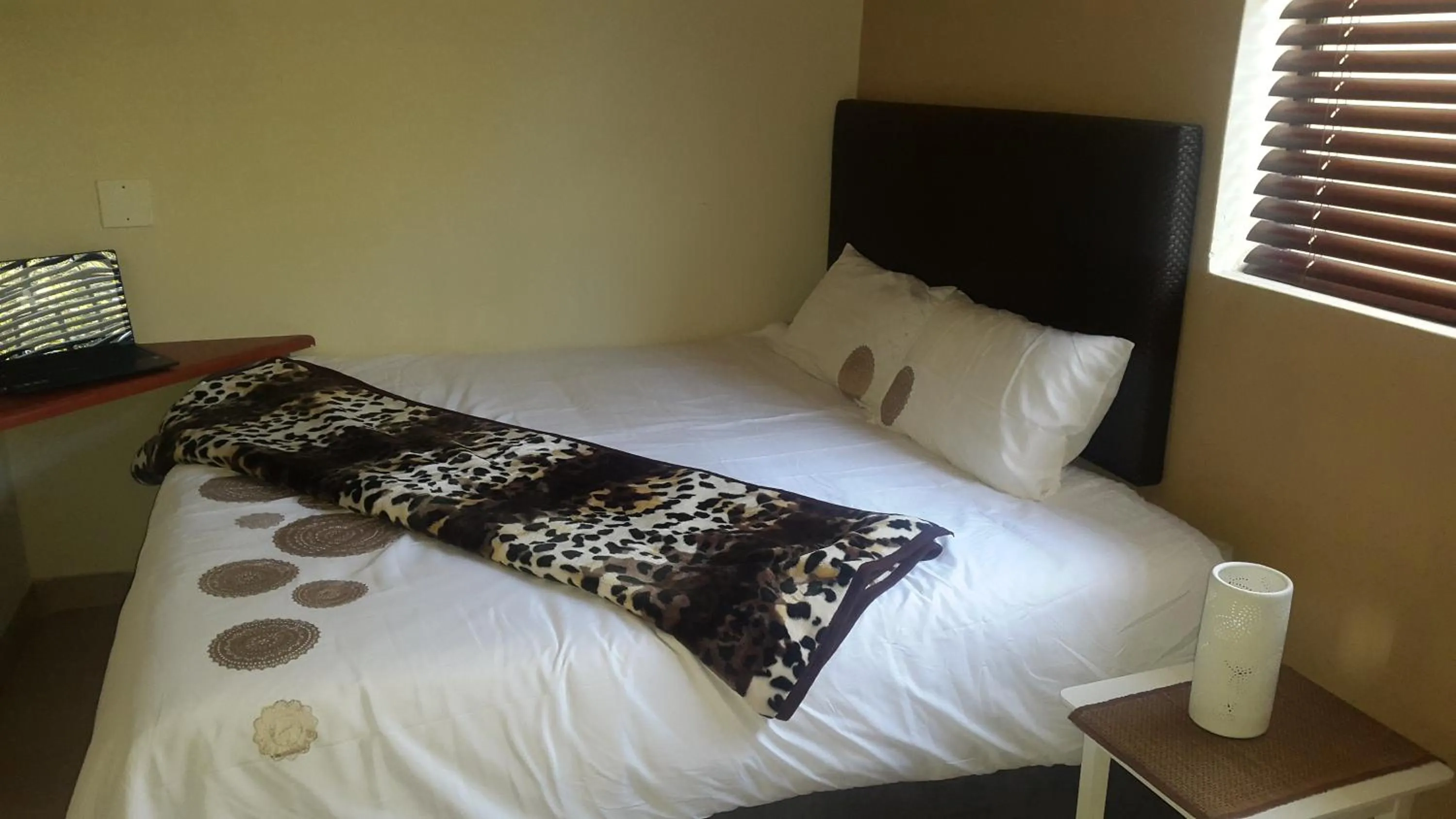 Bed in Ikaze Guest House