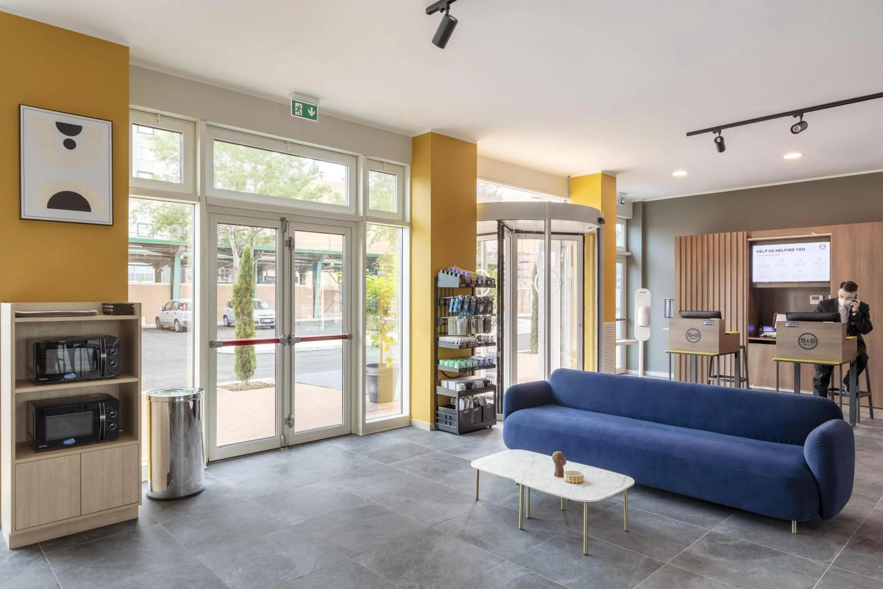 Lobby or reception in B&B Hotel Roma Fiumicino Aeroporto Fiera 2