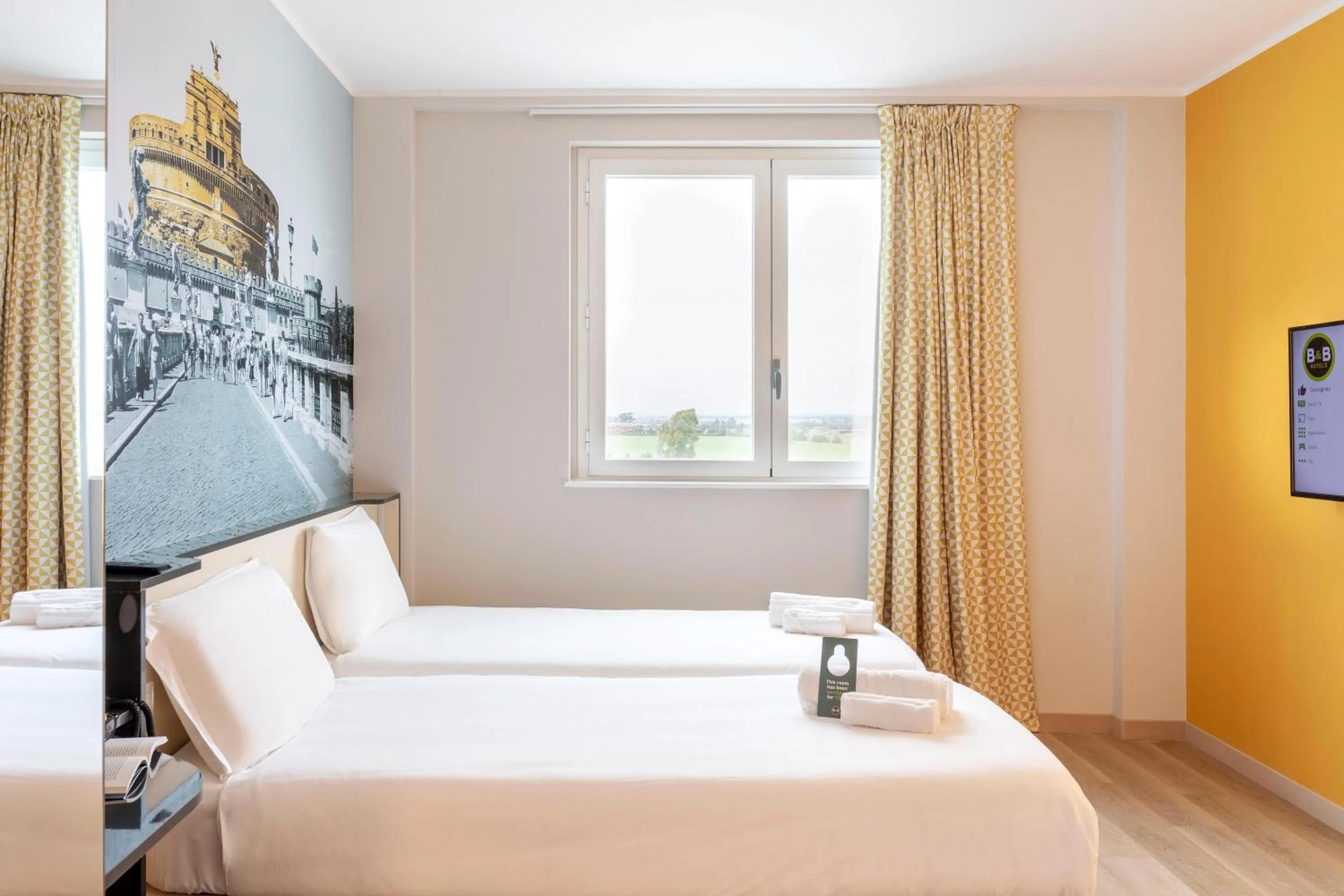 Twin Room - Disability Access in B&B Hotel Roma Fiumicino Aeroporto Fiera 2