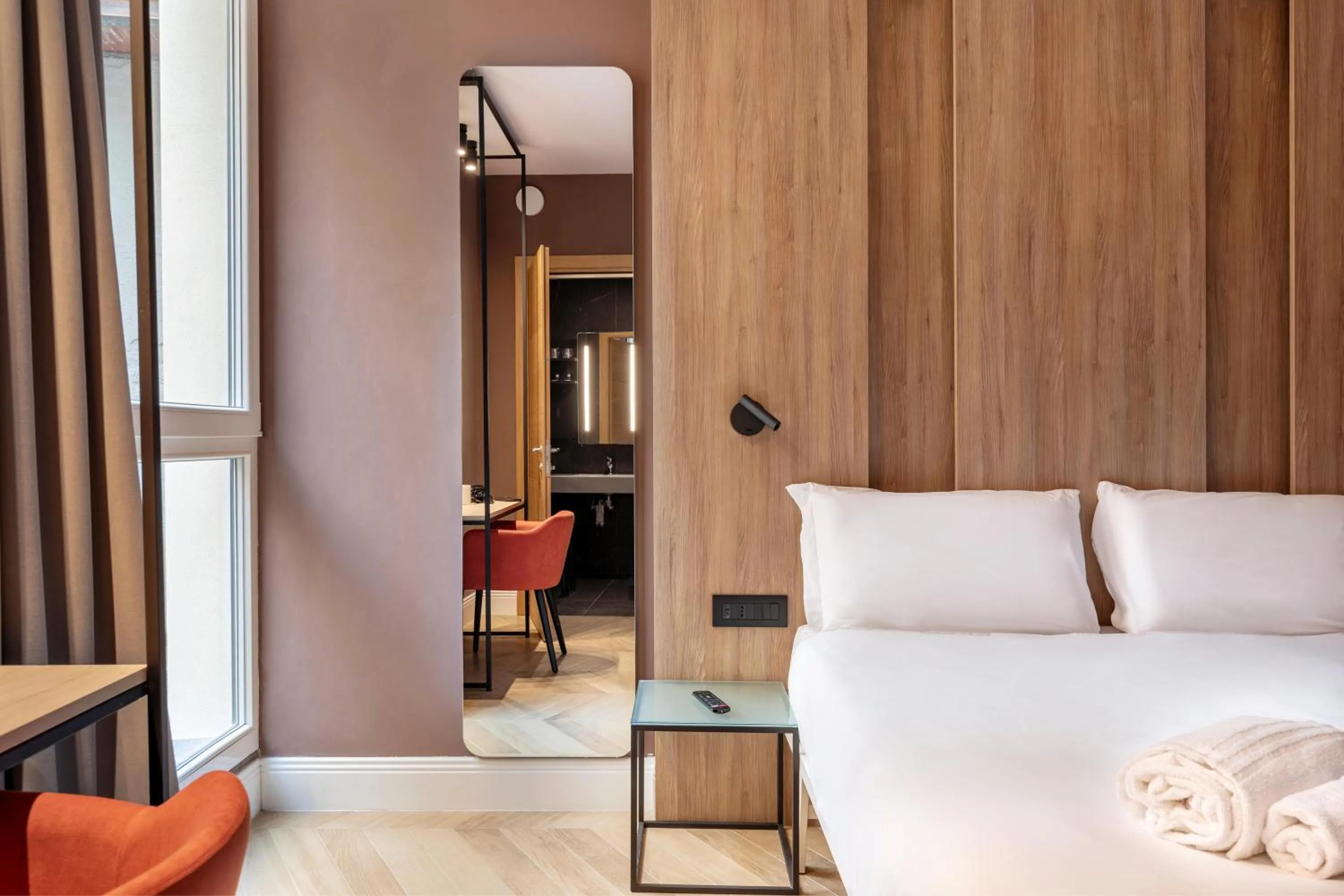 Photo of the whole room, Bed in B&B Hotel Genova City Center