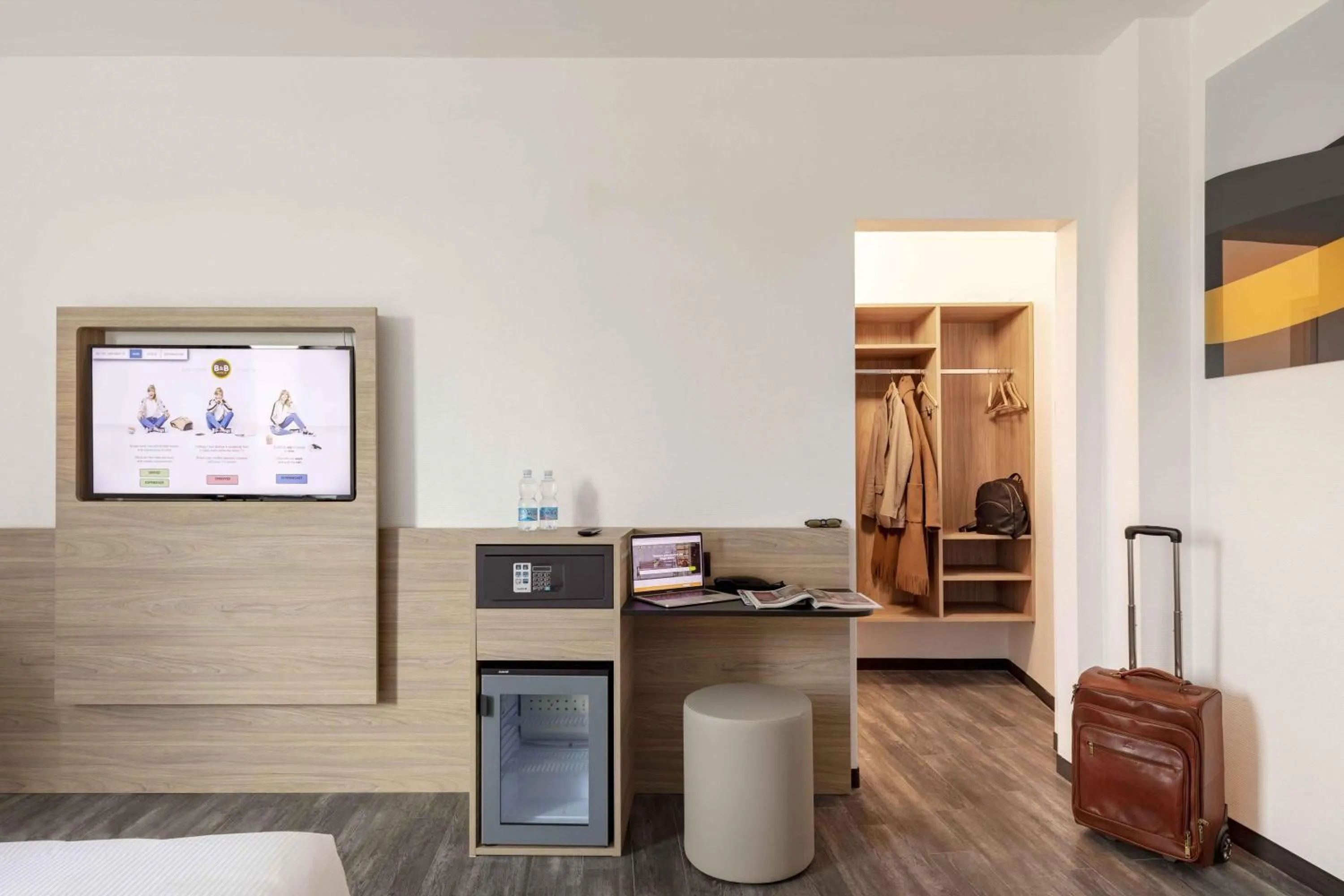 Photo of the whole room in B&B Hotel Pomezia Roma