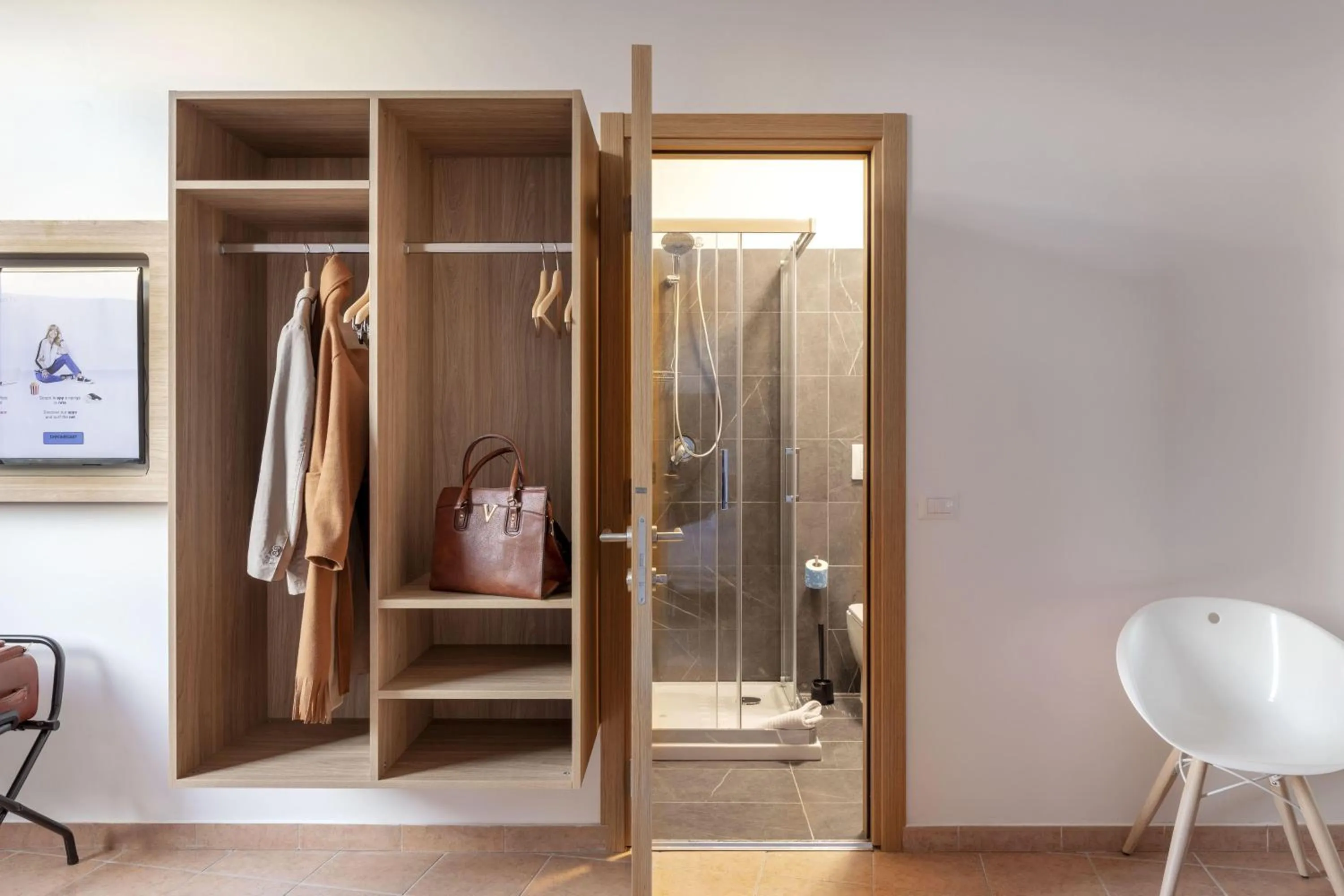 Photo of the whole room in B&B Hotel Pomezia Roma