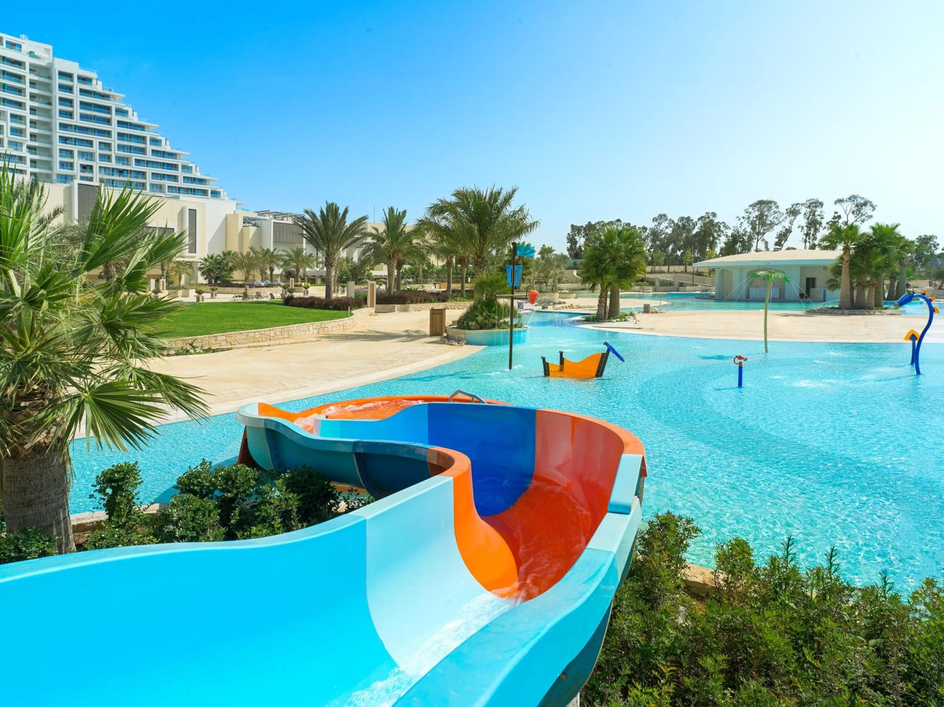 Swimming pool in City of Dreams Mediterranean - Integrated Resort, Casino & Entertainment