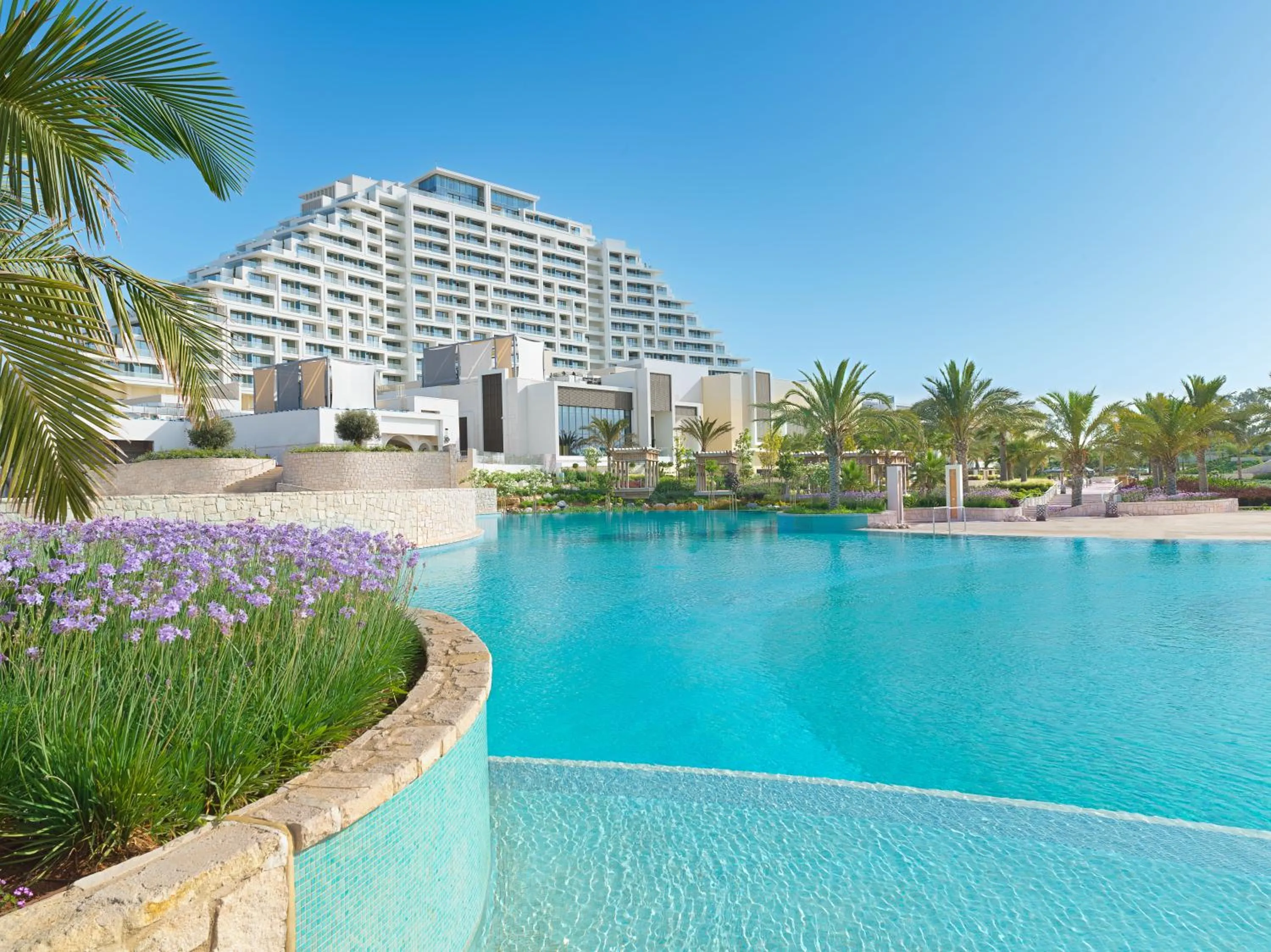 Pool view in City of Dreams Mediterranean - Integrated Resort, Casino & Entertainment