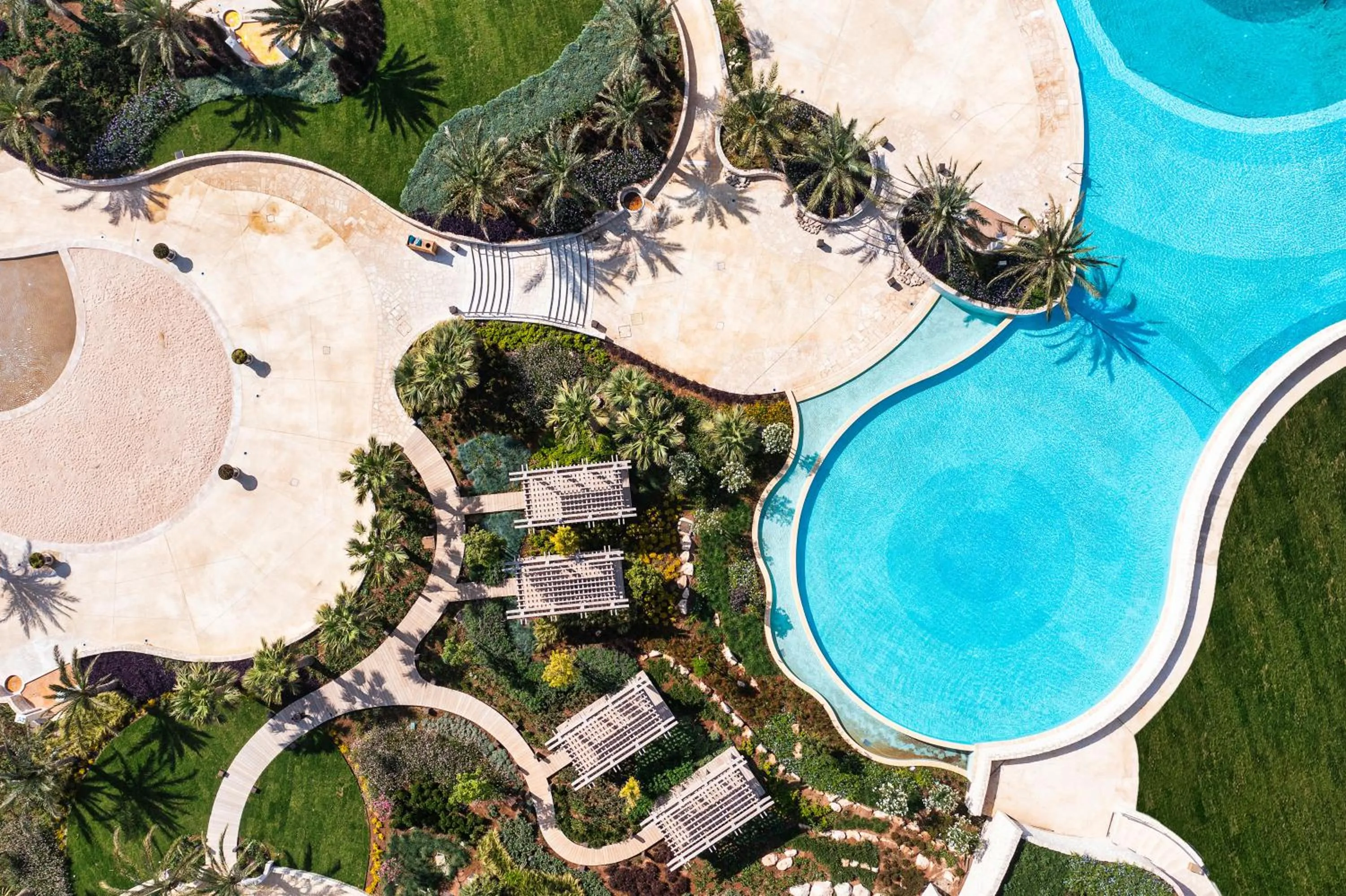 Swimming pool in City of Dreams Mediterranean - Integrated Resort, Casino & Entertainment