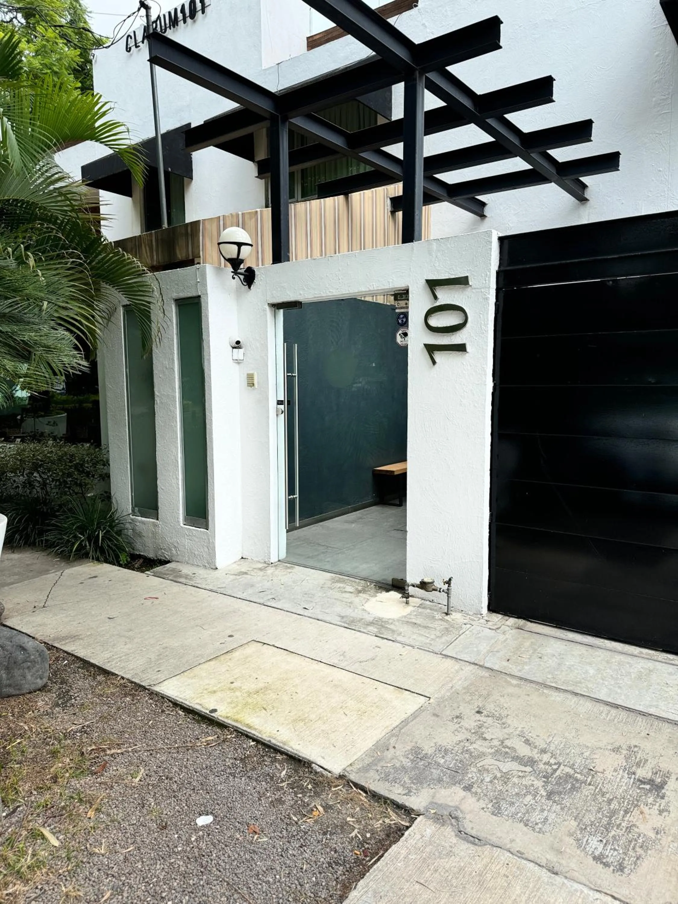 Facade/entrance in Hotel CLARUM 101