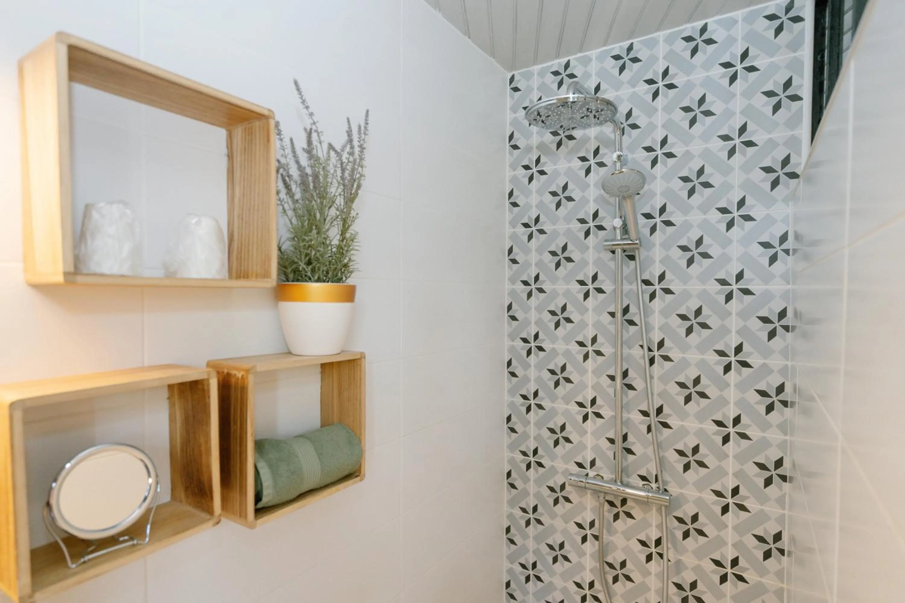 Shower in Les Glycines de Monchy- Chambres d'hôtes