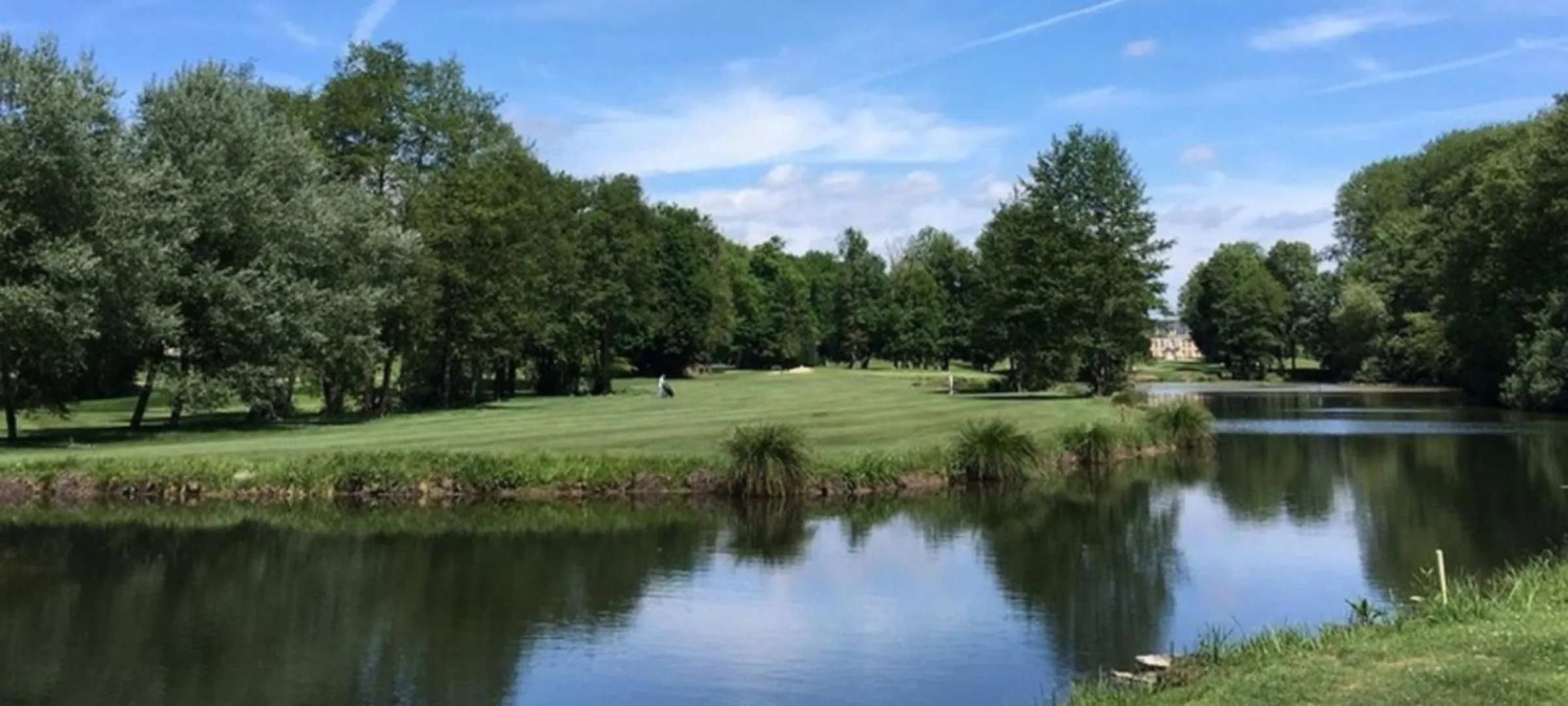Nearby landmark in Les Glycines de Monchy- Chambres d'hôtes