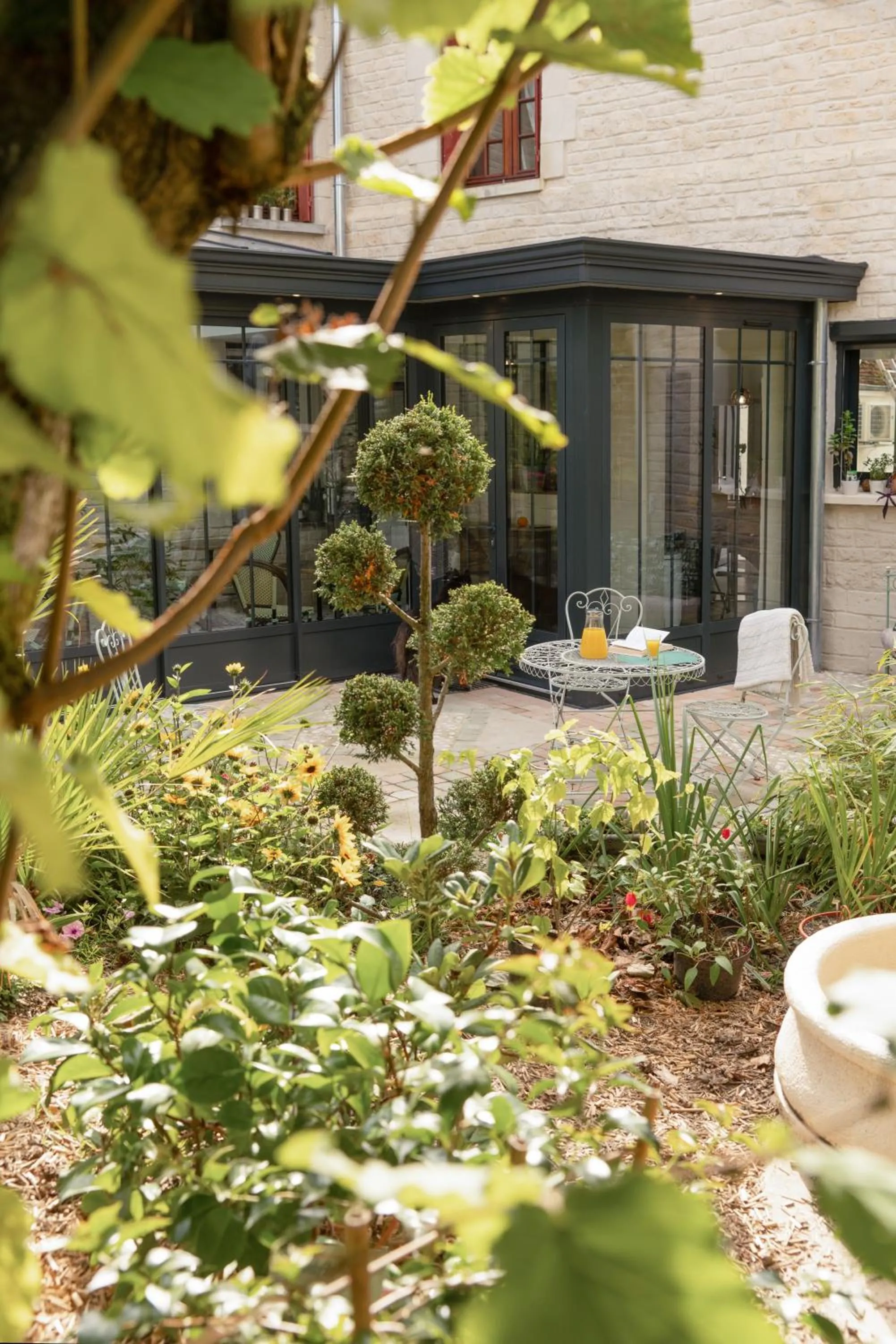 Property building in Les Glycines de Monchy- Chambres d'hôtes