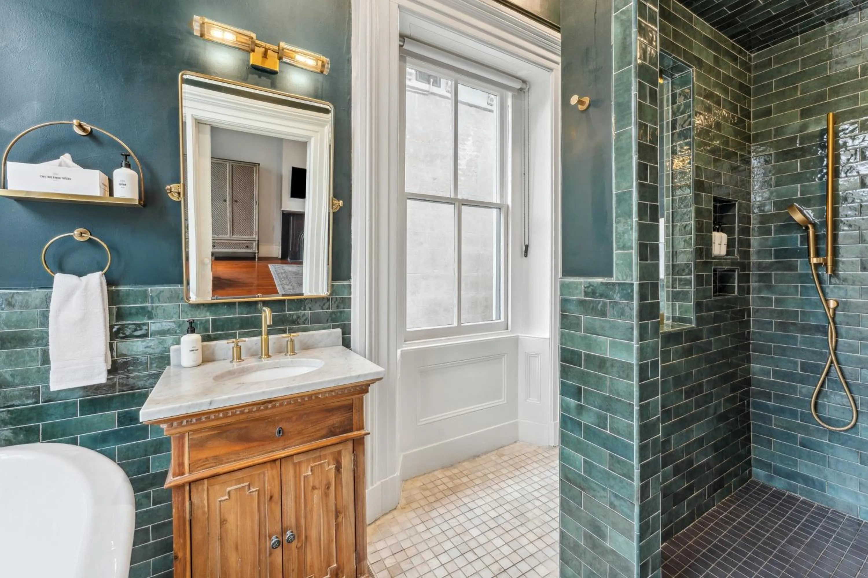 Shower in Bellwether House