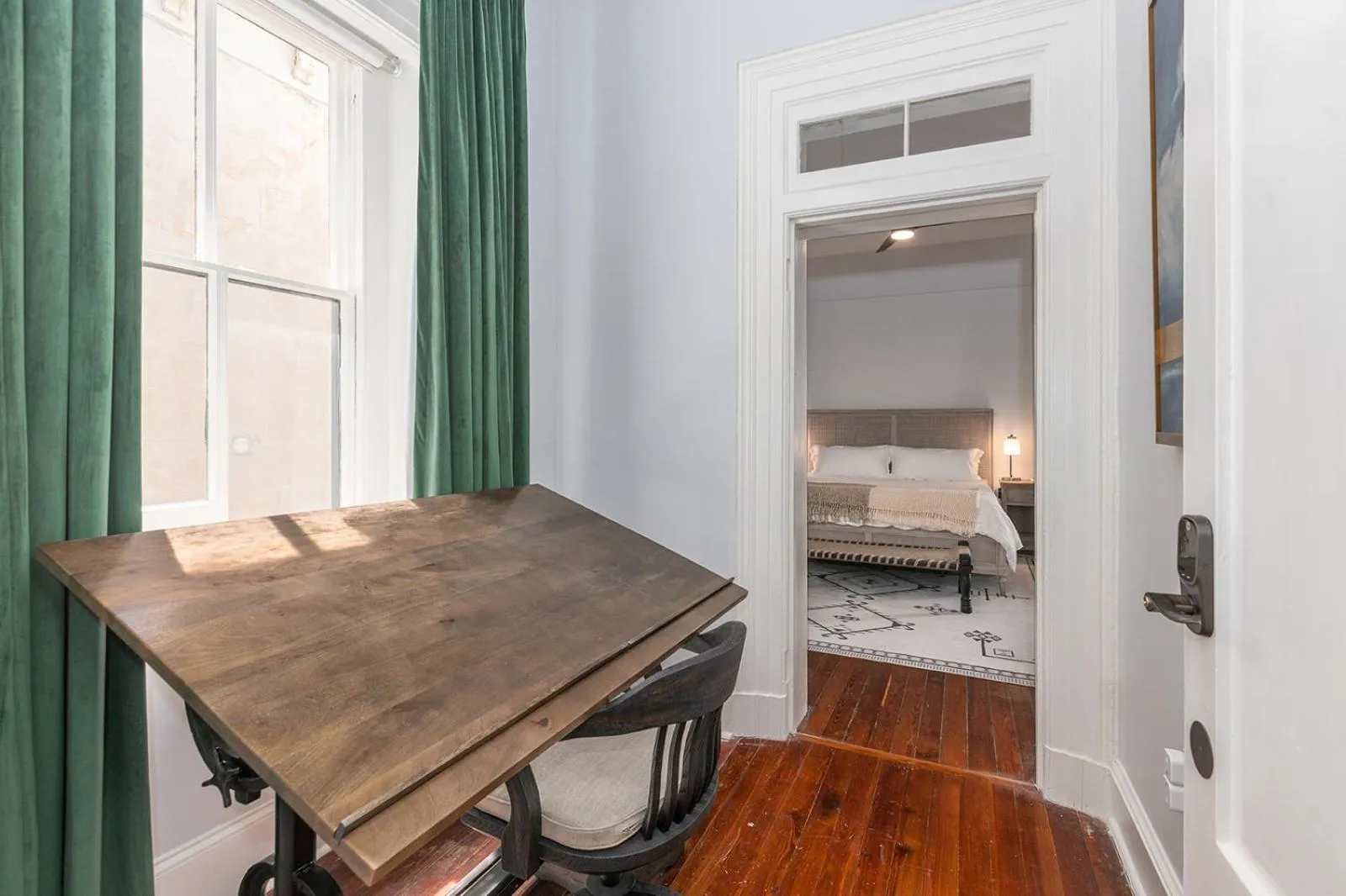 Photo of the whole room in Bellwether House