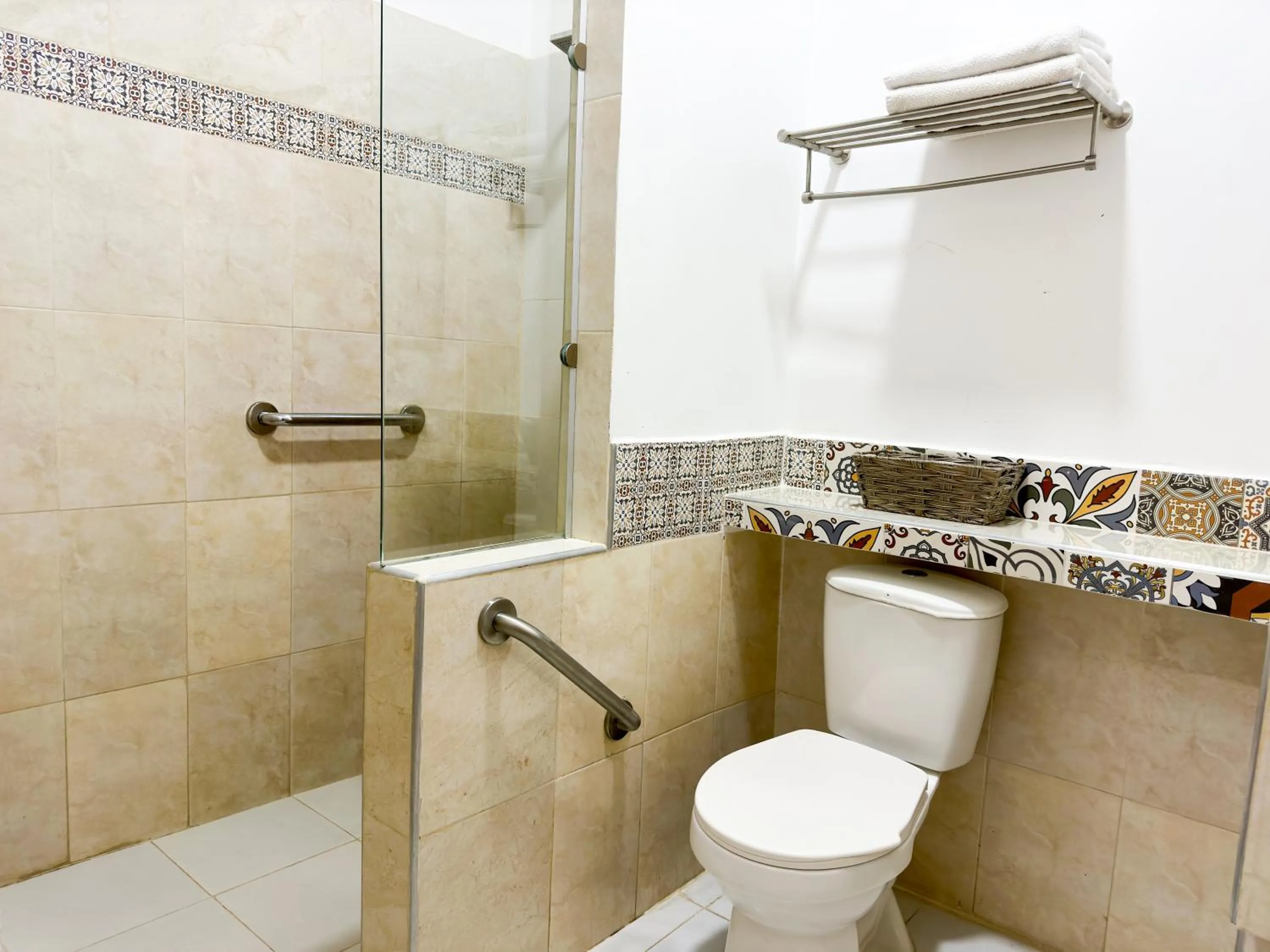 Shower in Hotel Zamay Centro Historico