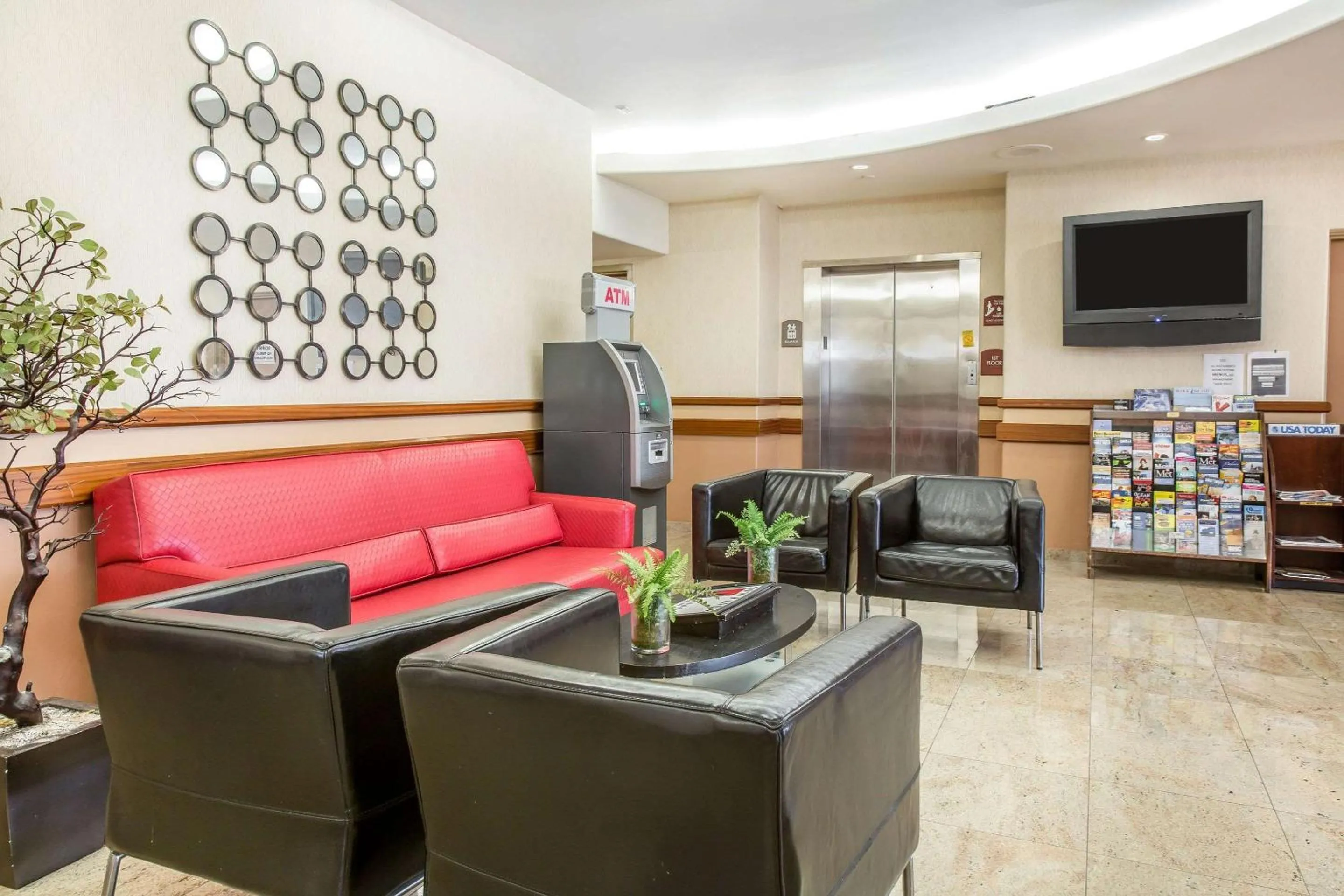 Lobby or reception in Econo Lodge