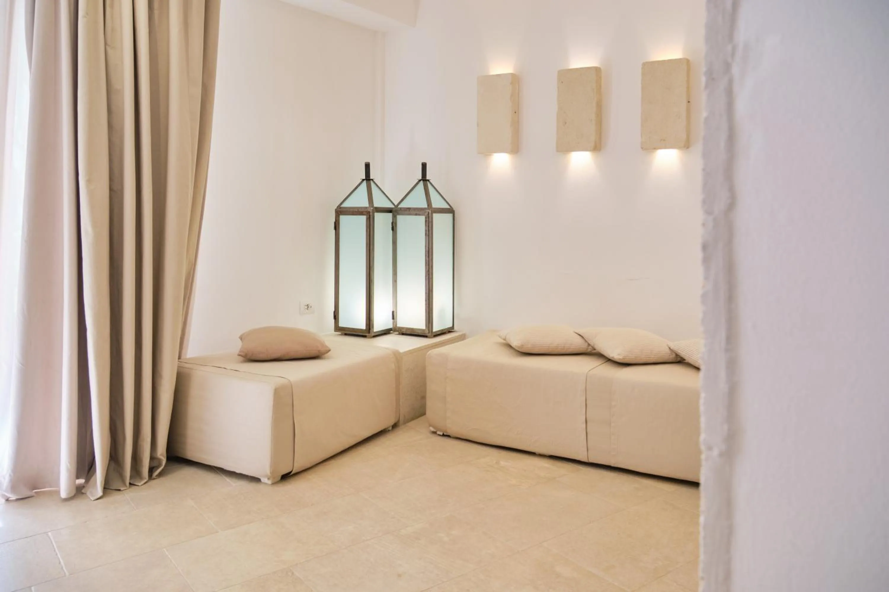 HOTEL BARONE DI MARE