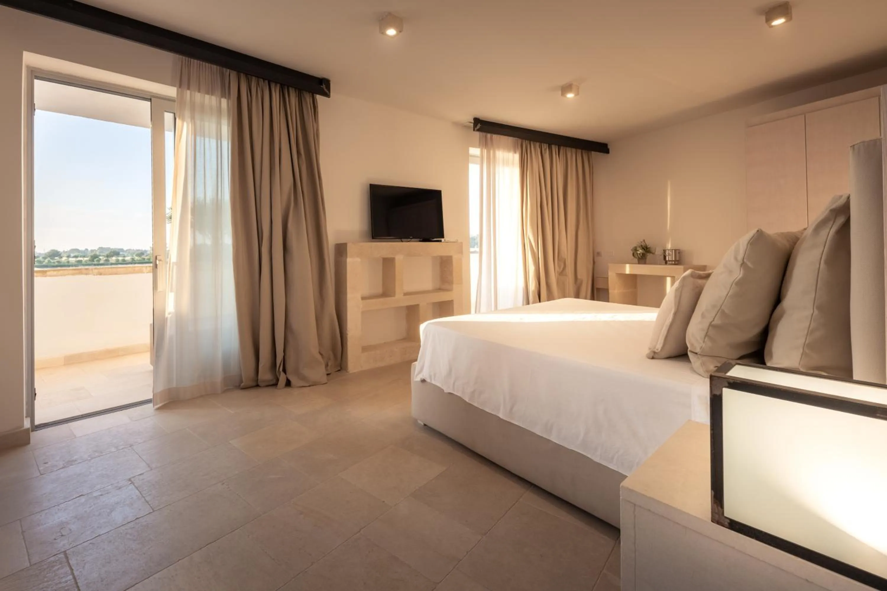 Bed in HOTEL BARONE DI MARE