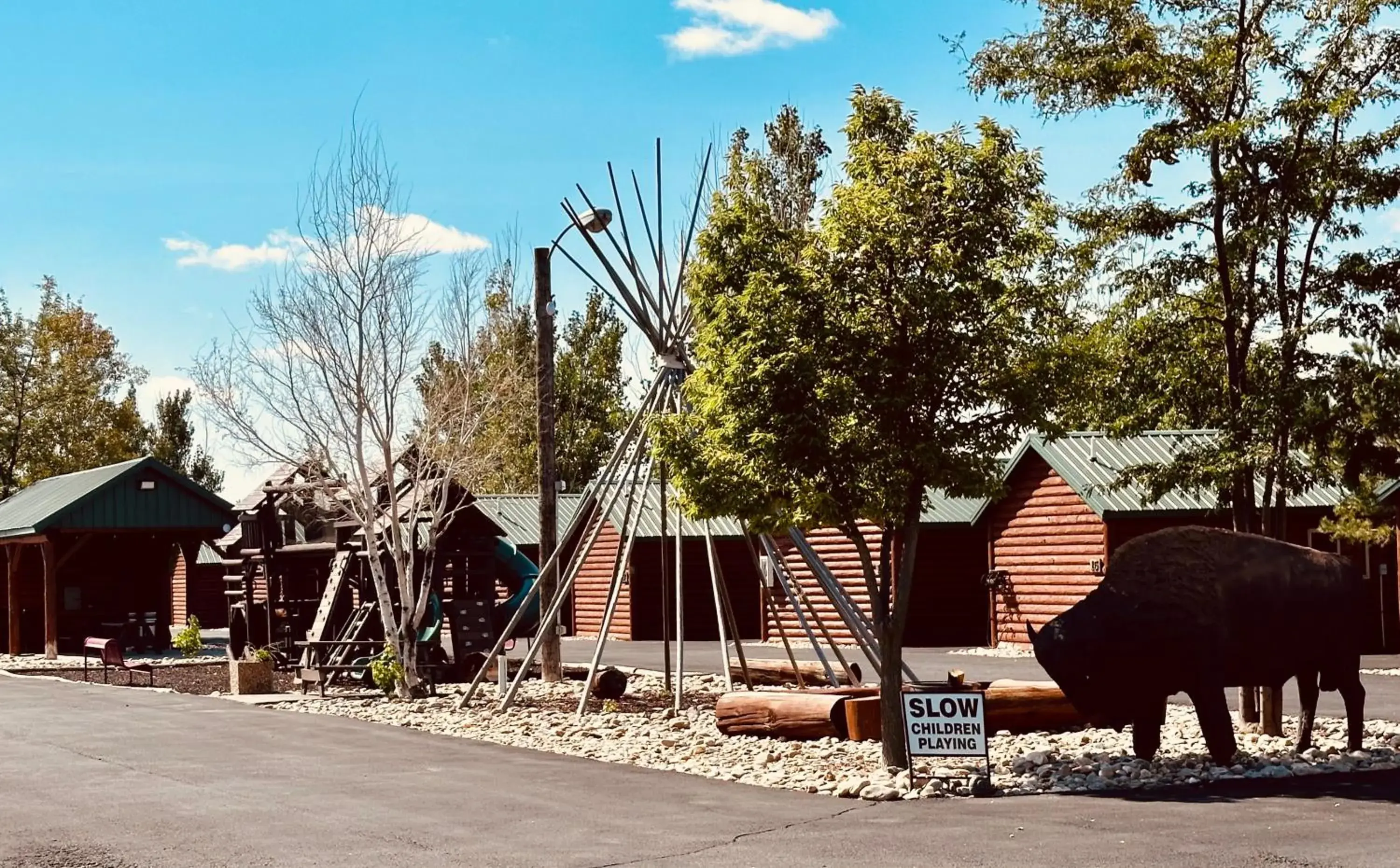 Property building in Badlands Frontier Cabins Property building in Badlands Frontier Cabins