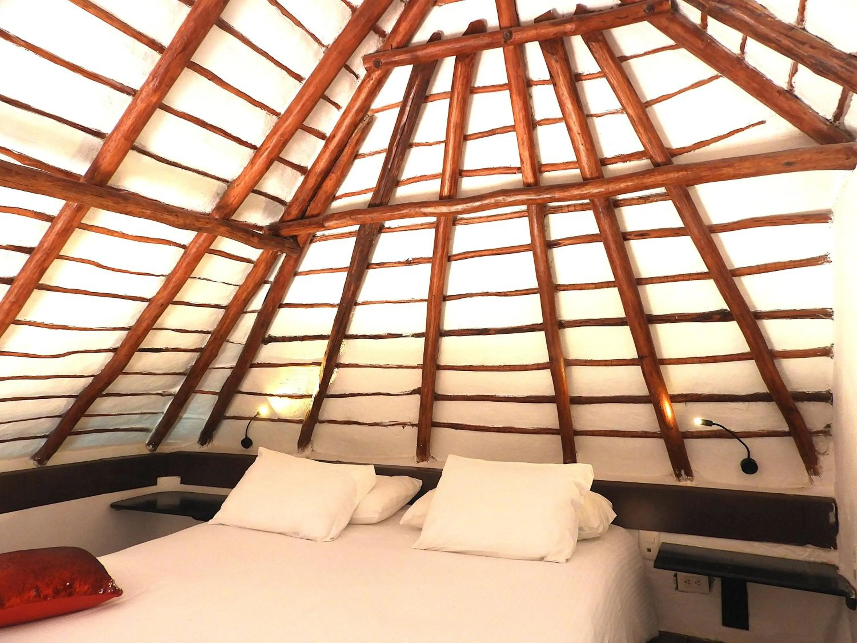 Bed in Kinbe Hotel Boutique