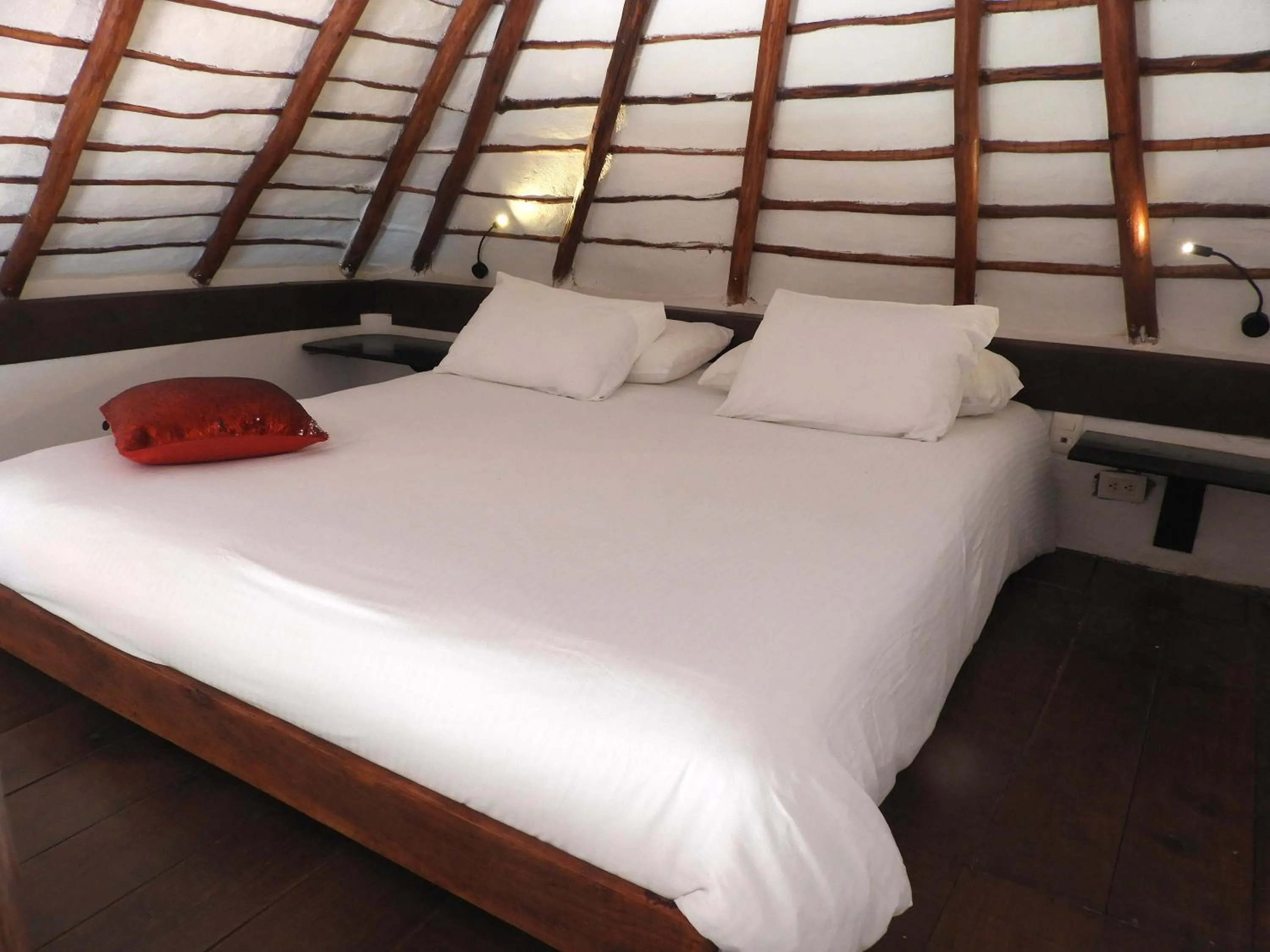 Bed in Kinbe Hotel Boutique
