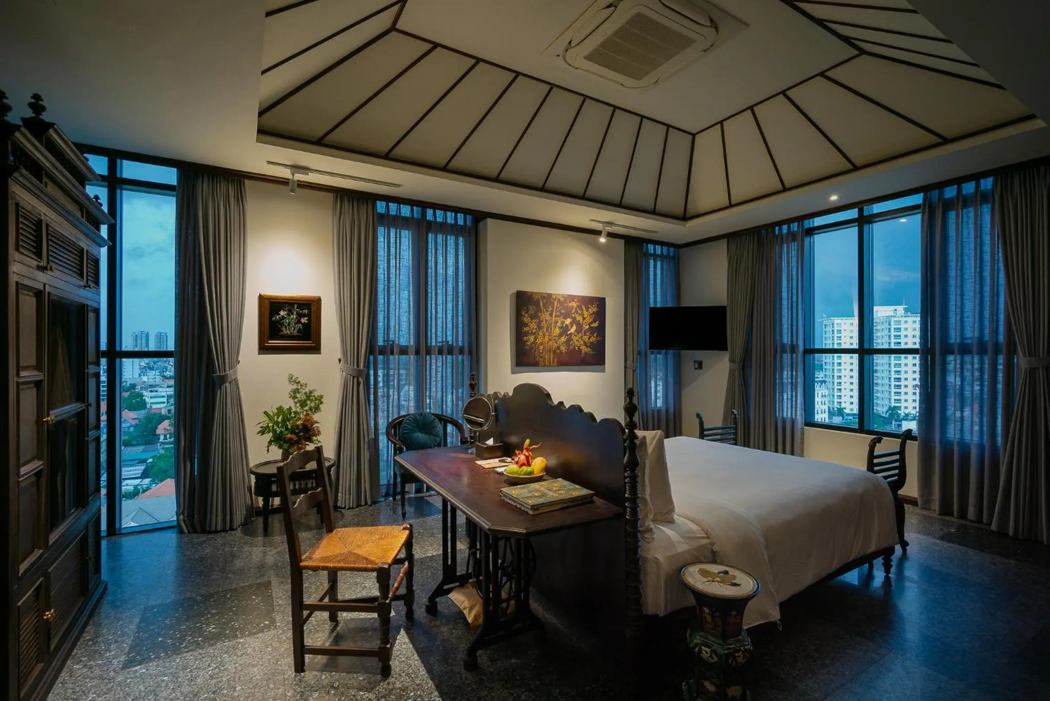 Bed in Amanaki Thao Dien