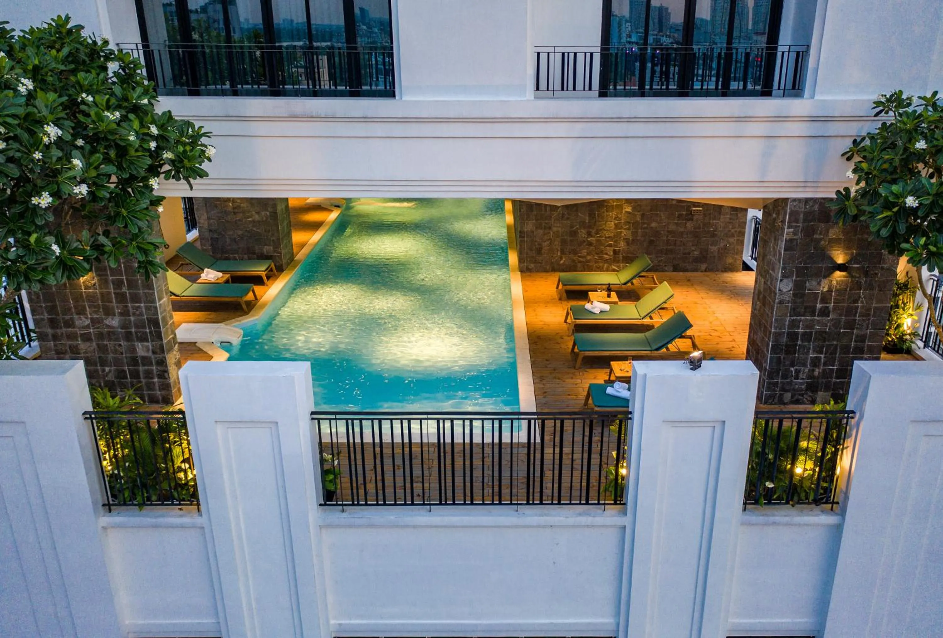 Swimming pool in Amanaki Thao Dien