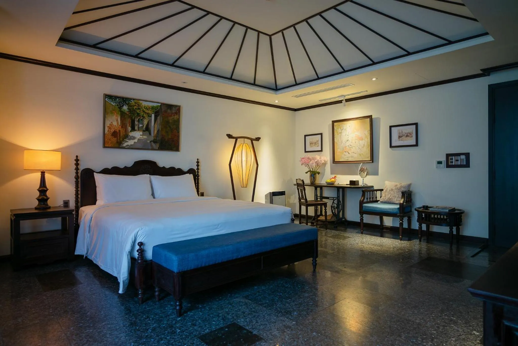 Bed in Amanaki Thao Dien