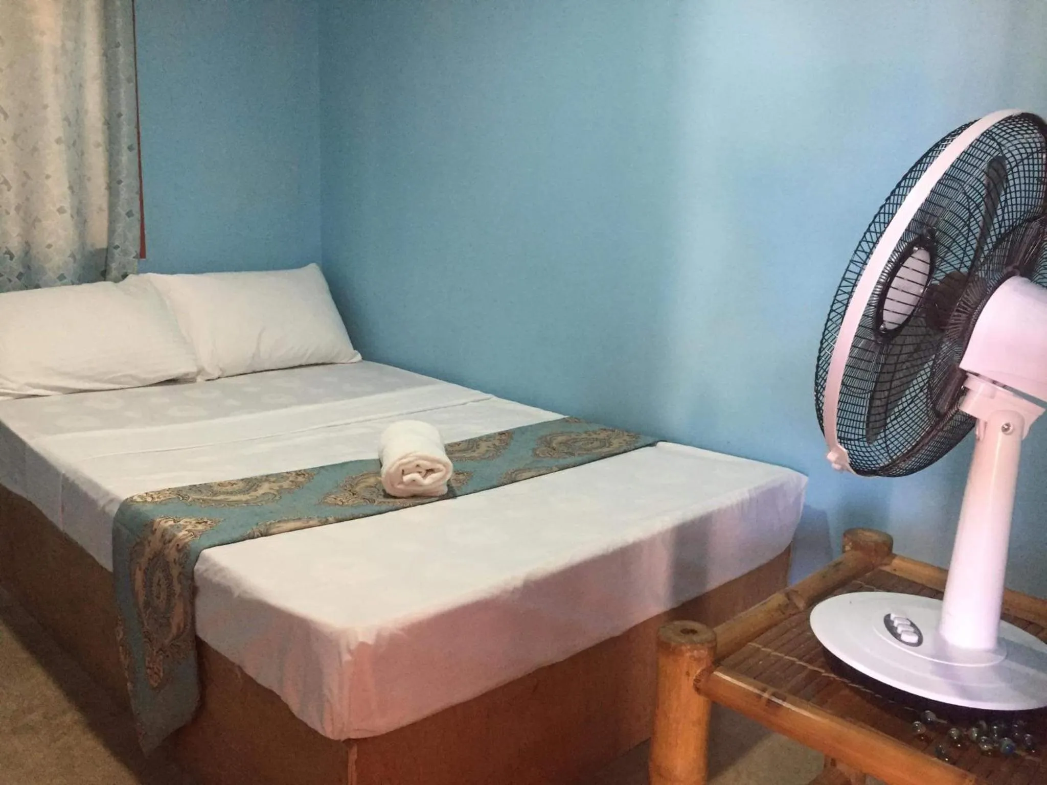 Bed in JayDin Travellers Inn