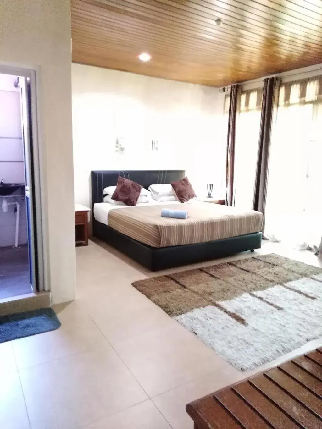 Bedroom, Bed in Sandy Beach Resort By Casa Loma Bedroom, Bed in Sandy Beach Resort By Casa Loma