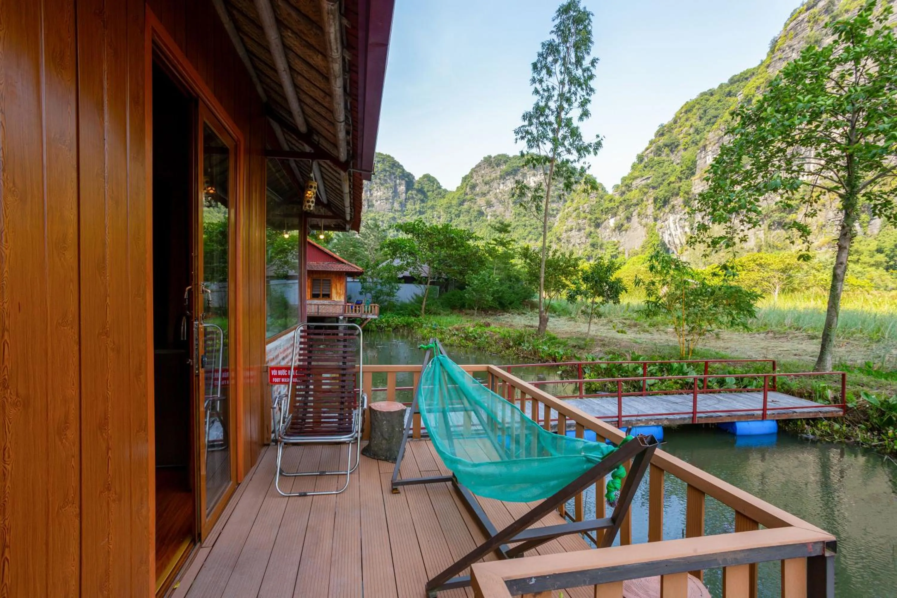 Lotus Field Homestay