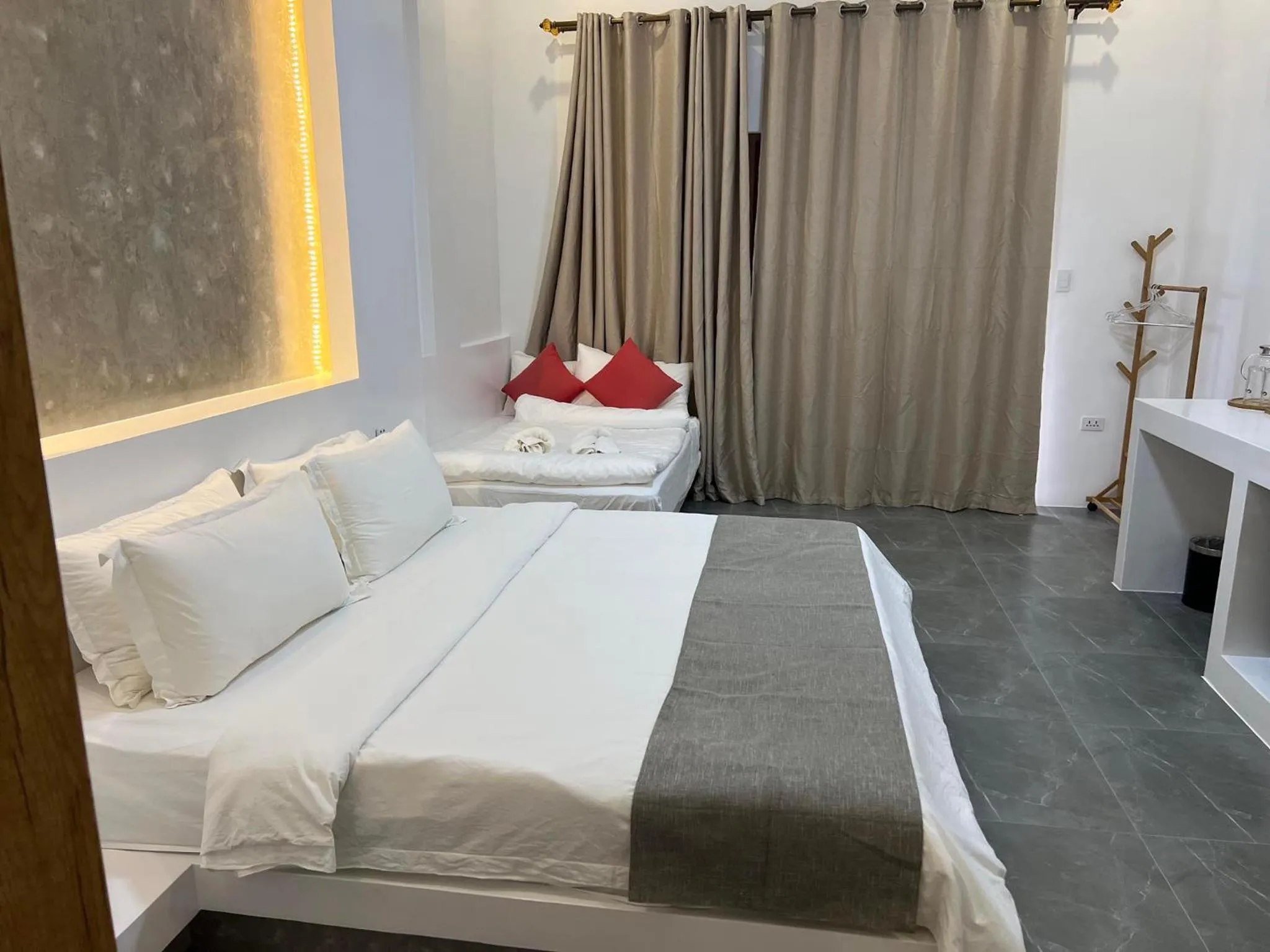 Bedroom, Bed in Bohol Coastal View Hotel