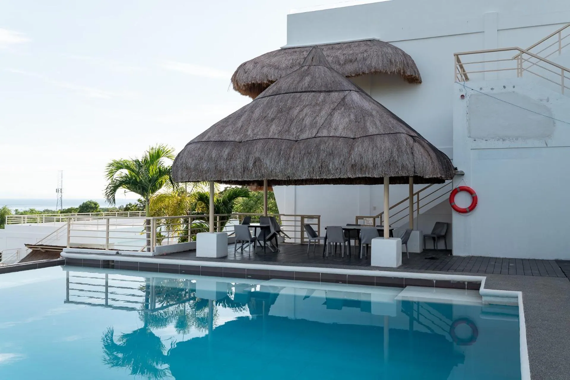 Swimming pool in Bohol Coastal View Hotel