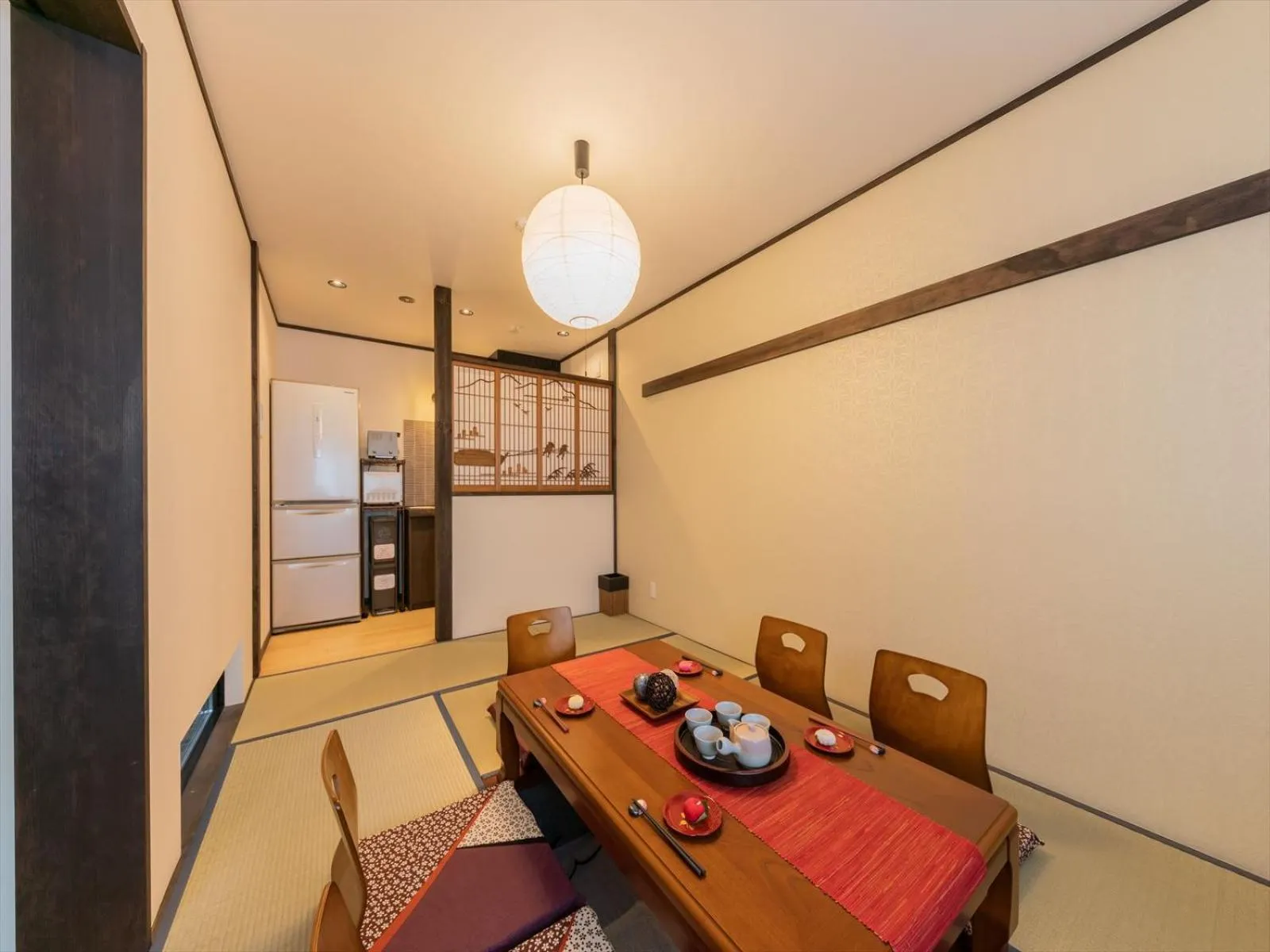 Living room in YADOYA Ryusenjicho