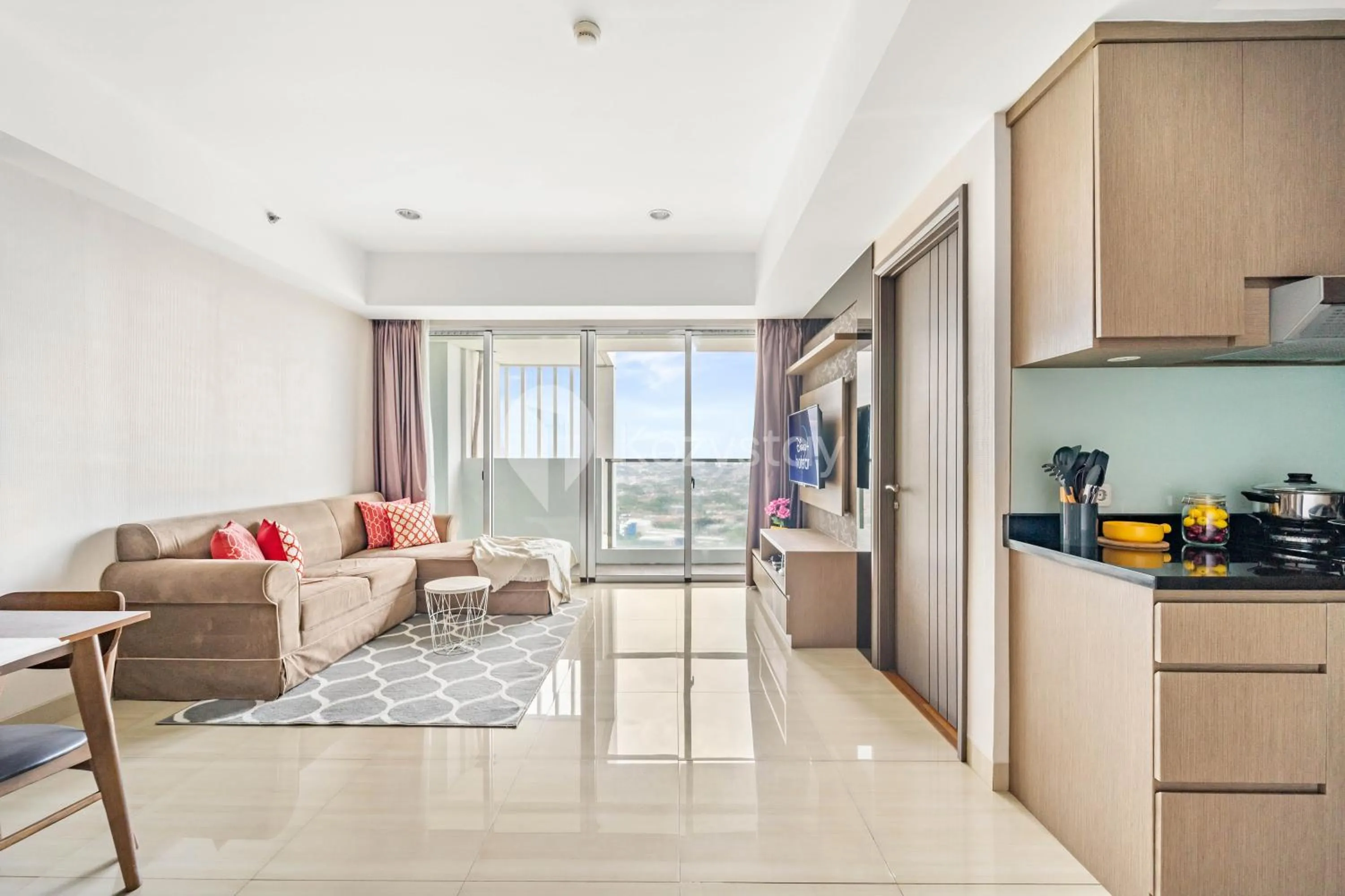 Living room in Soleil by Kozystay - Kemang